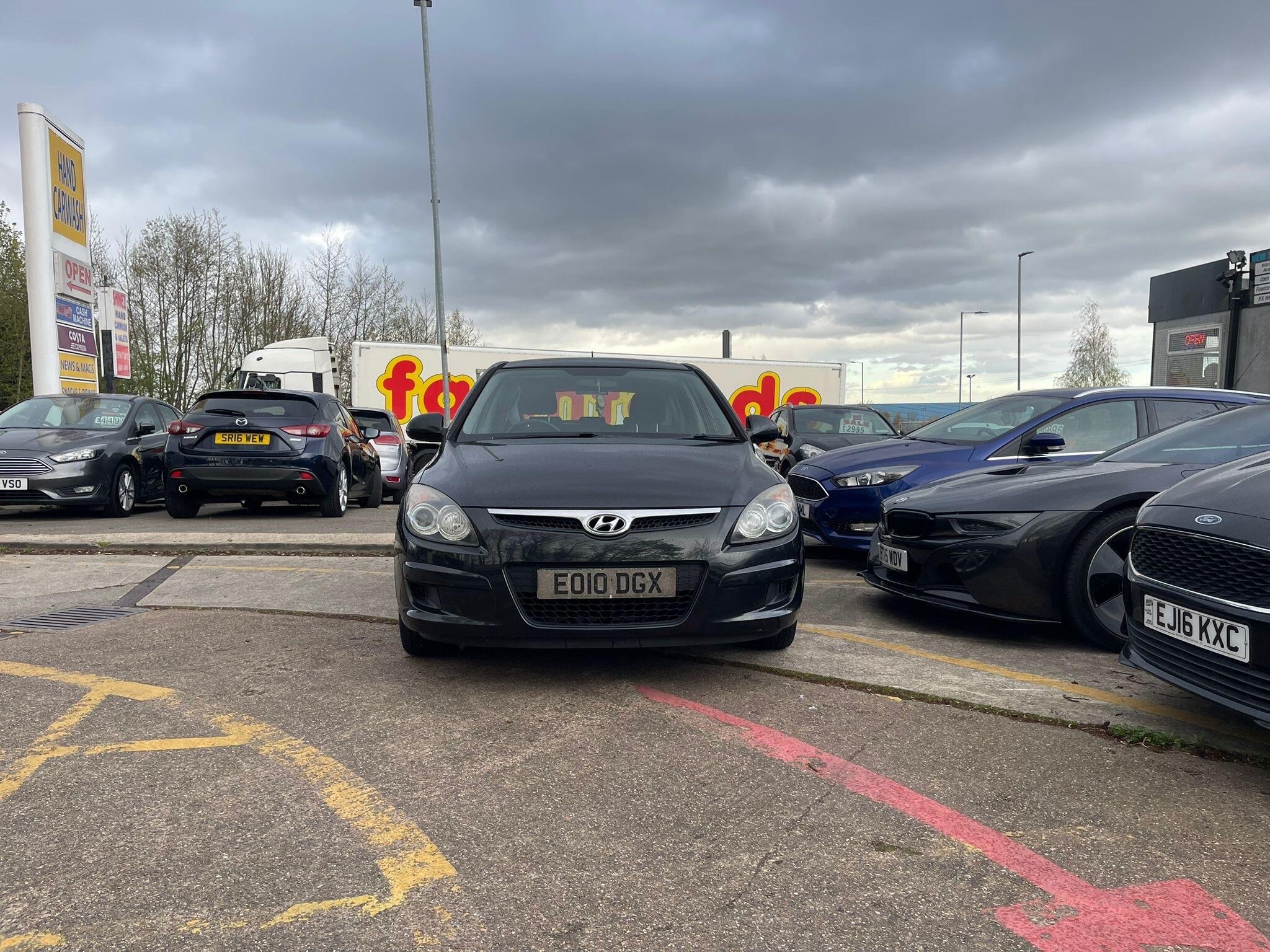 Hyundai i30 - Image 9