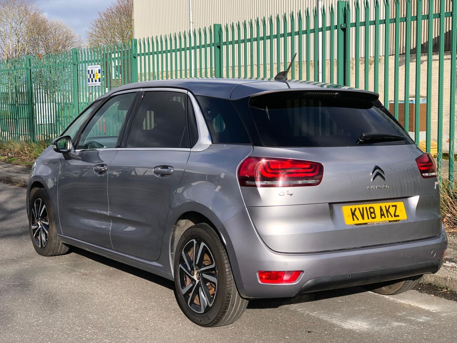 Citroen C4 Picasso - Image 8