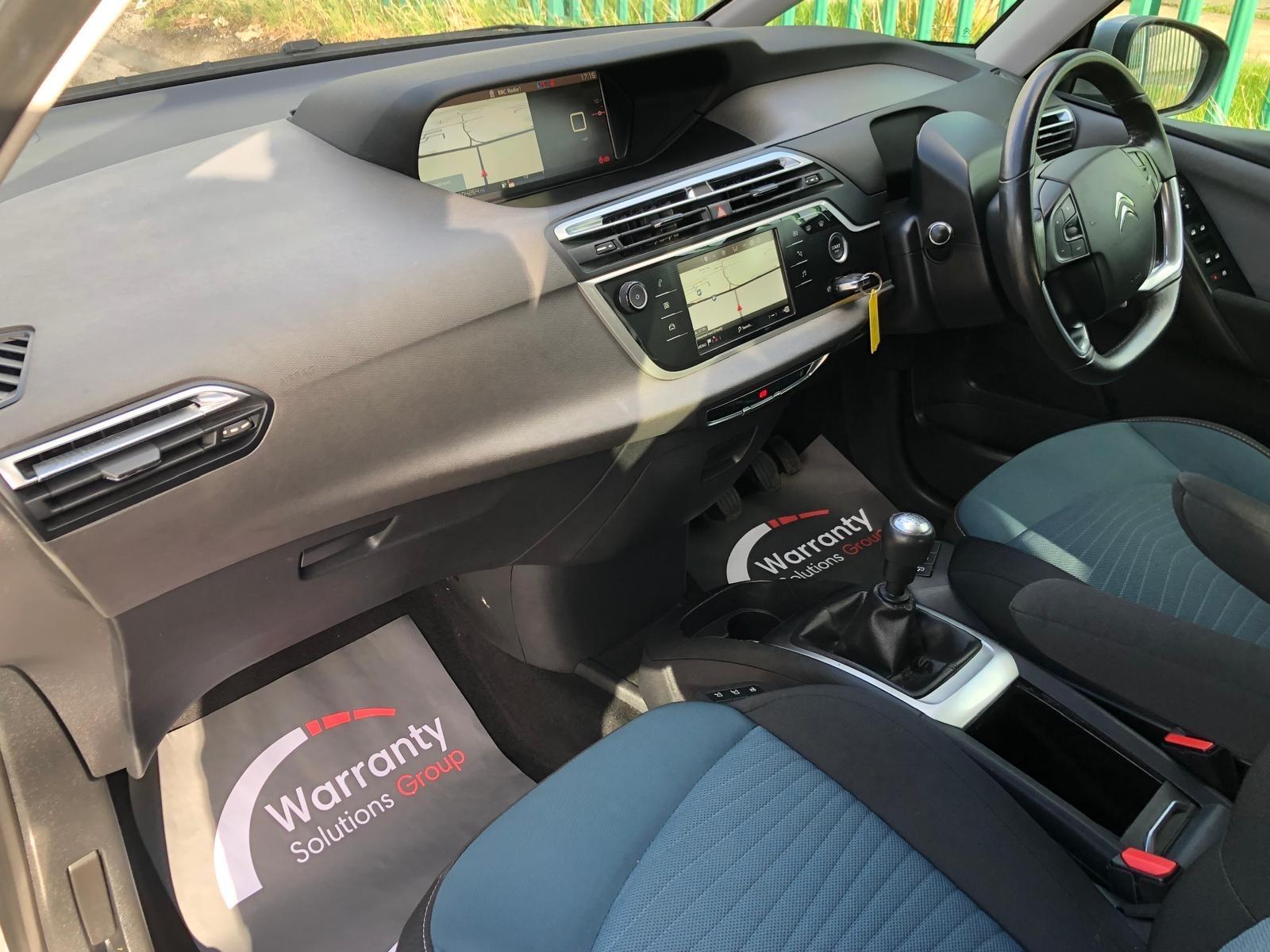 Citroen C4 Picasso - Image 10