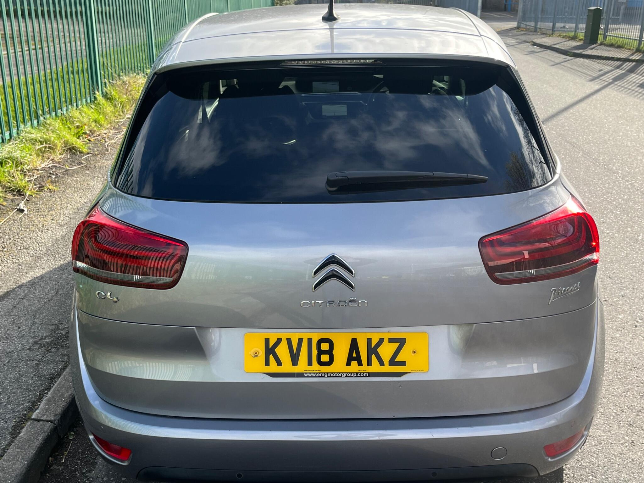 Citroen C4 Picasso - Image 21