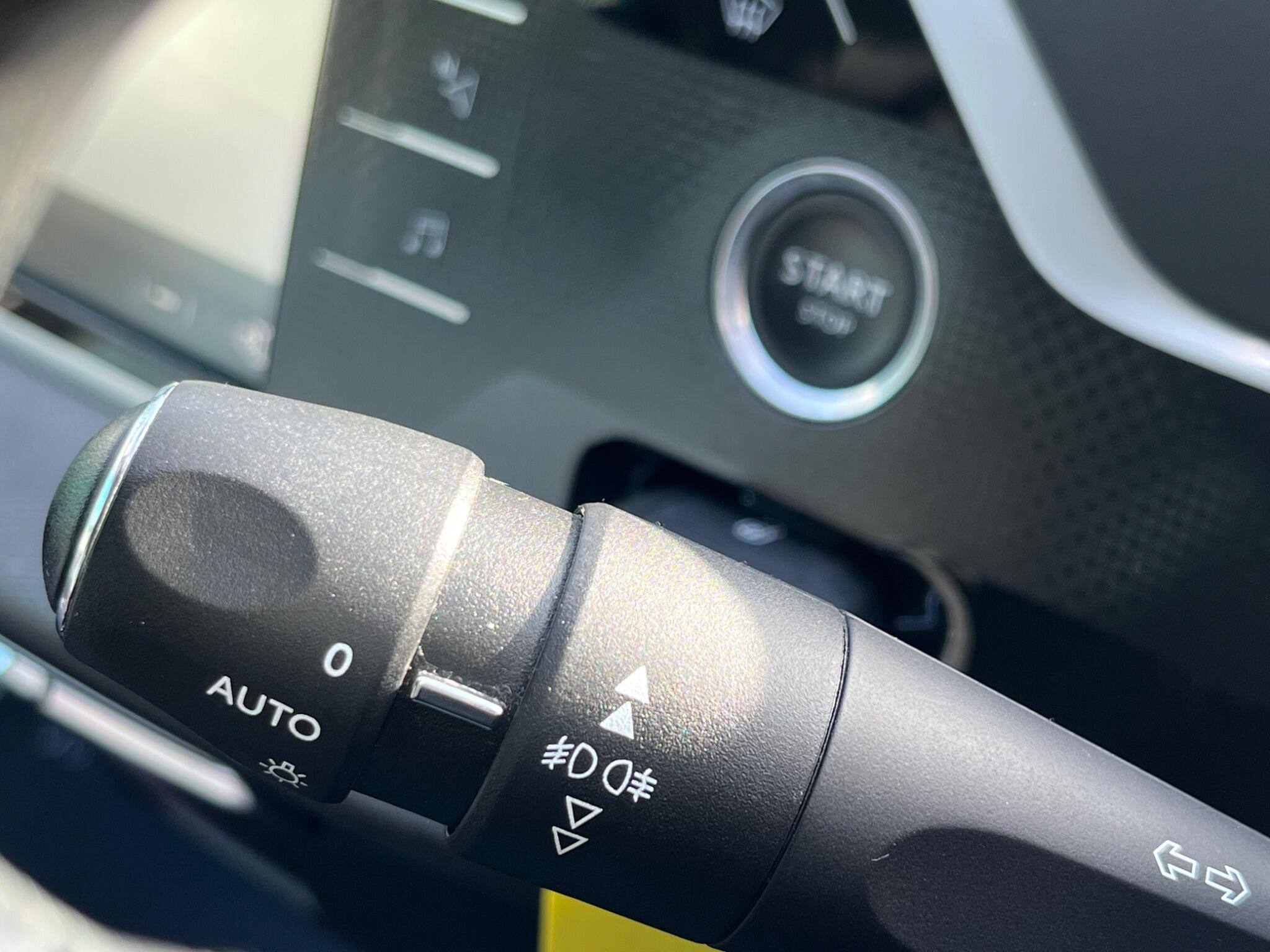 Citroen C4 Picasso - Image 36