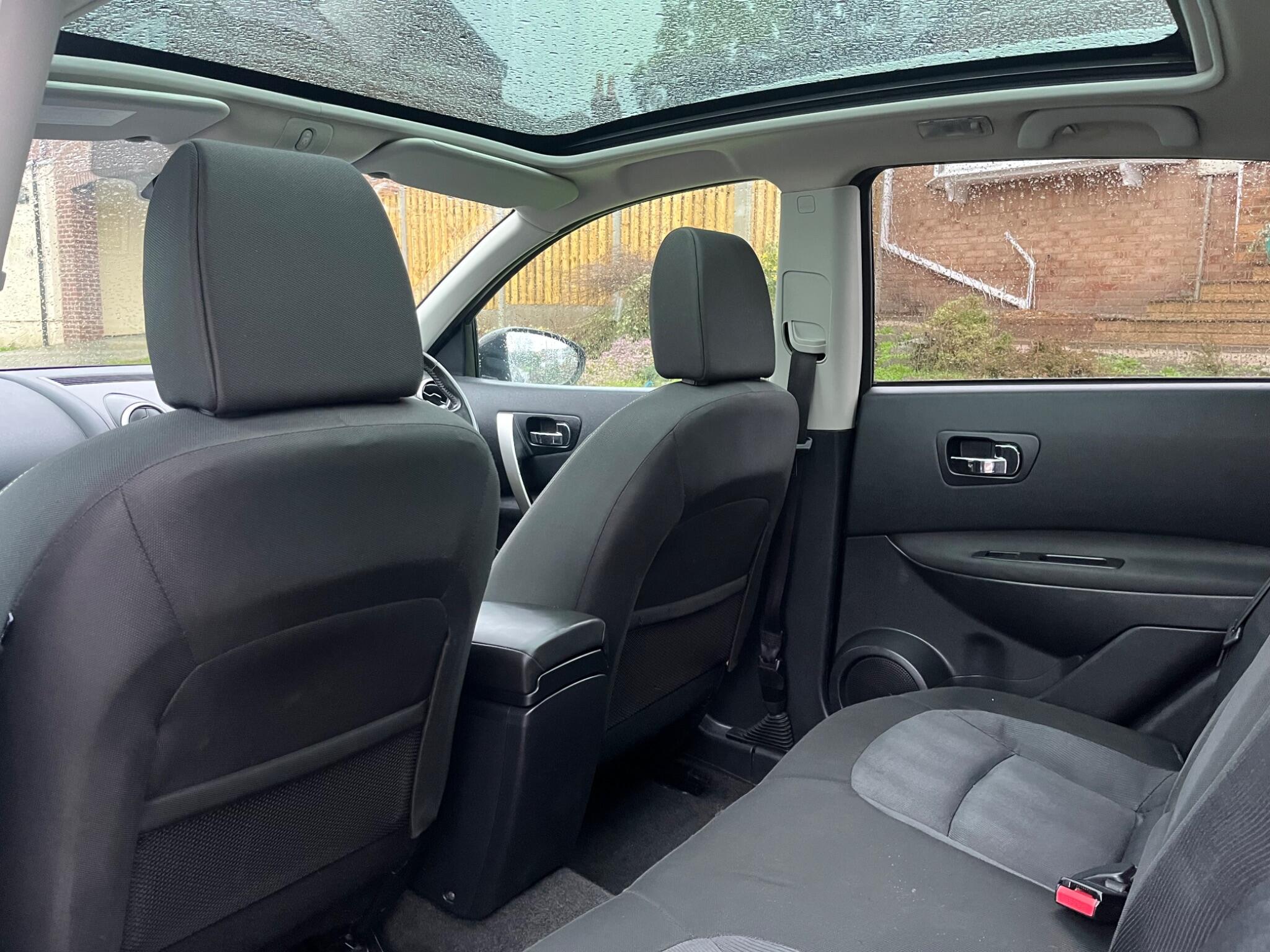 Nissan Qashqai - Image 17