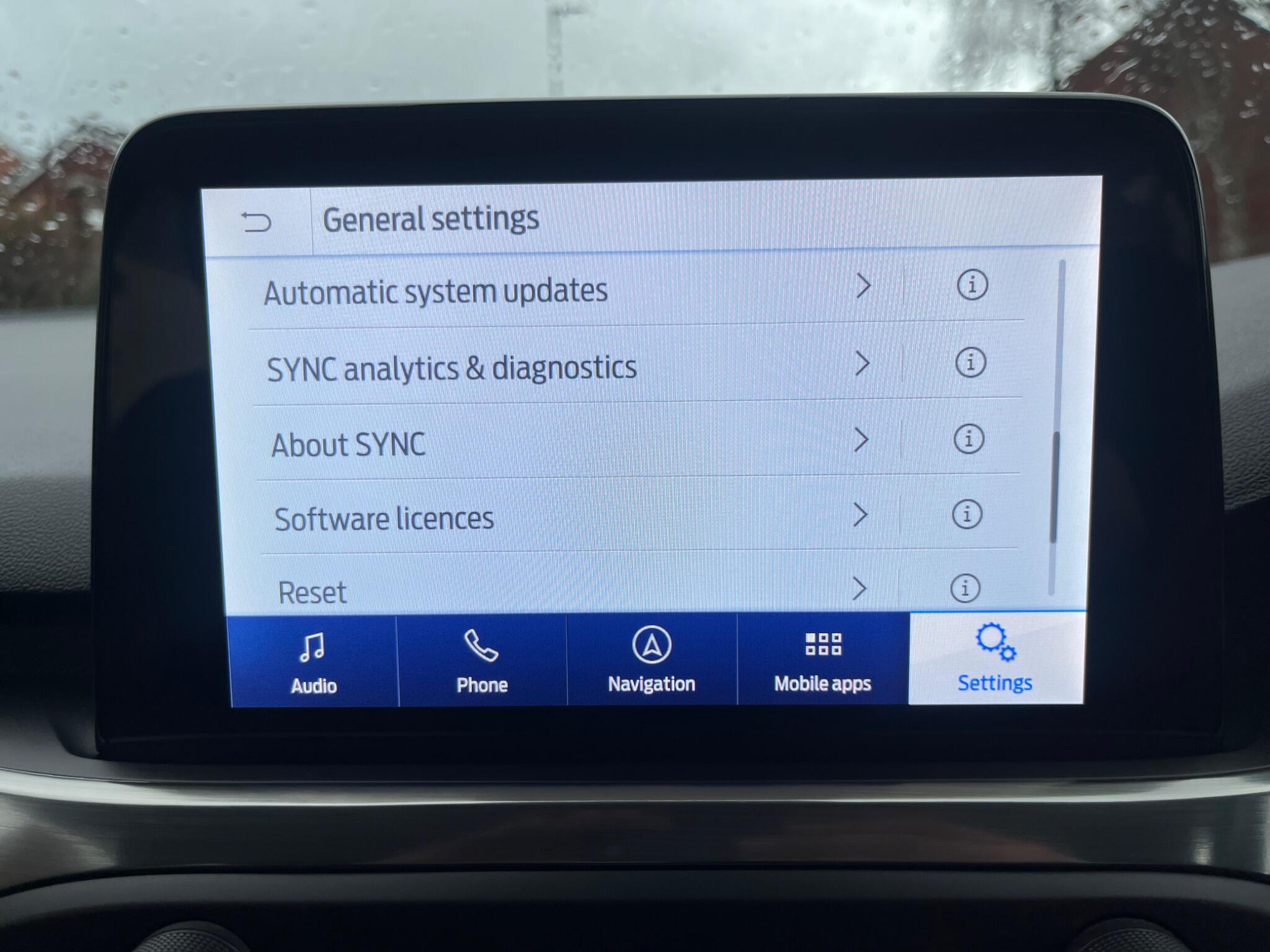 Ford Focus - Image 41