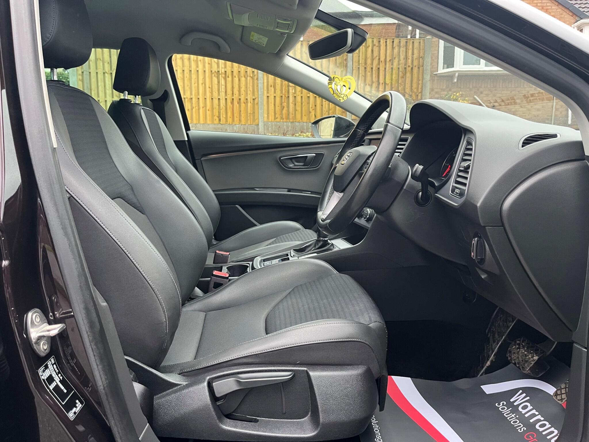 SEAT Leon - Image 31