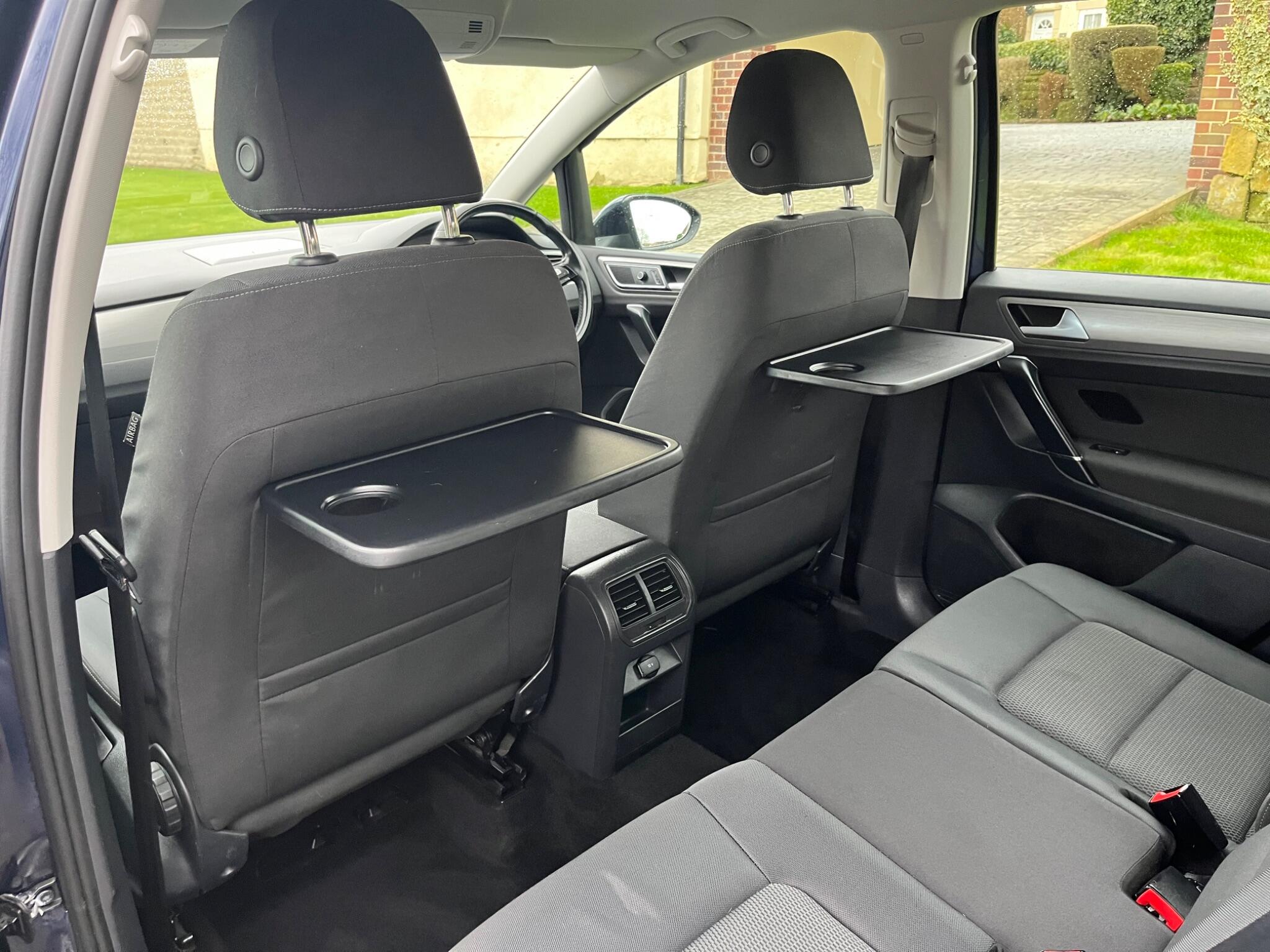 Volkswagen GOLF SV - Image 15