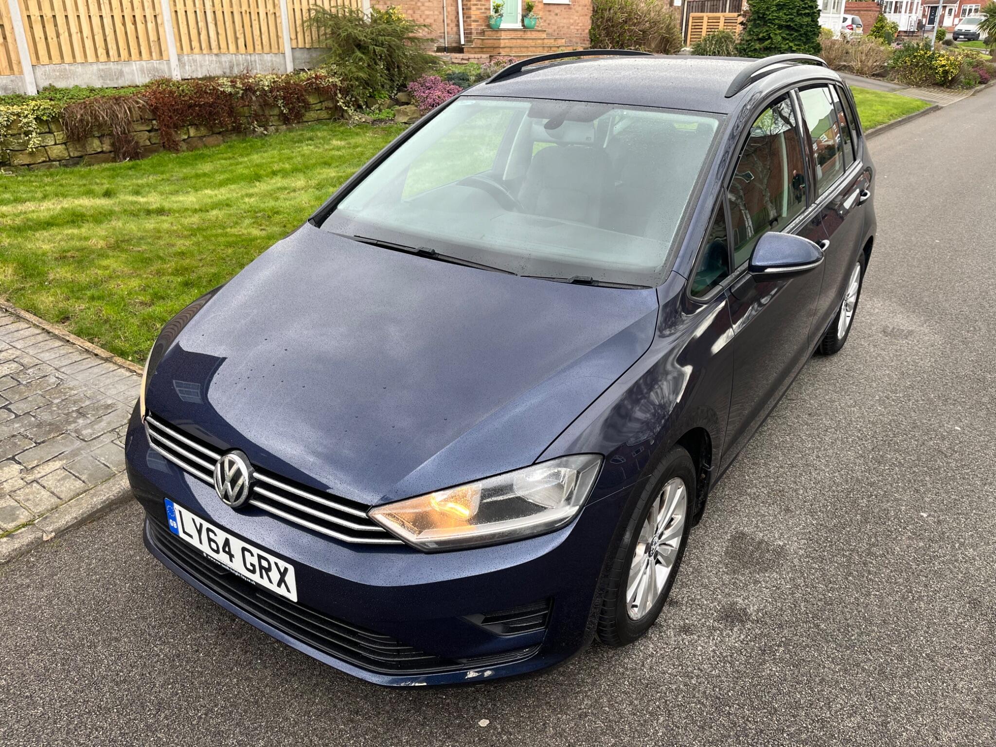 Volkswagen GOLF SV - Image 19