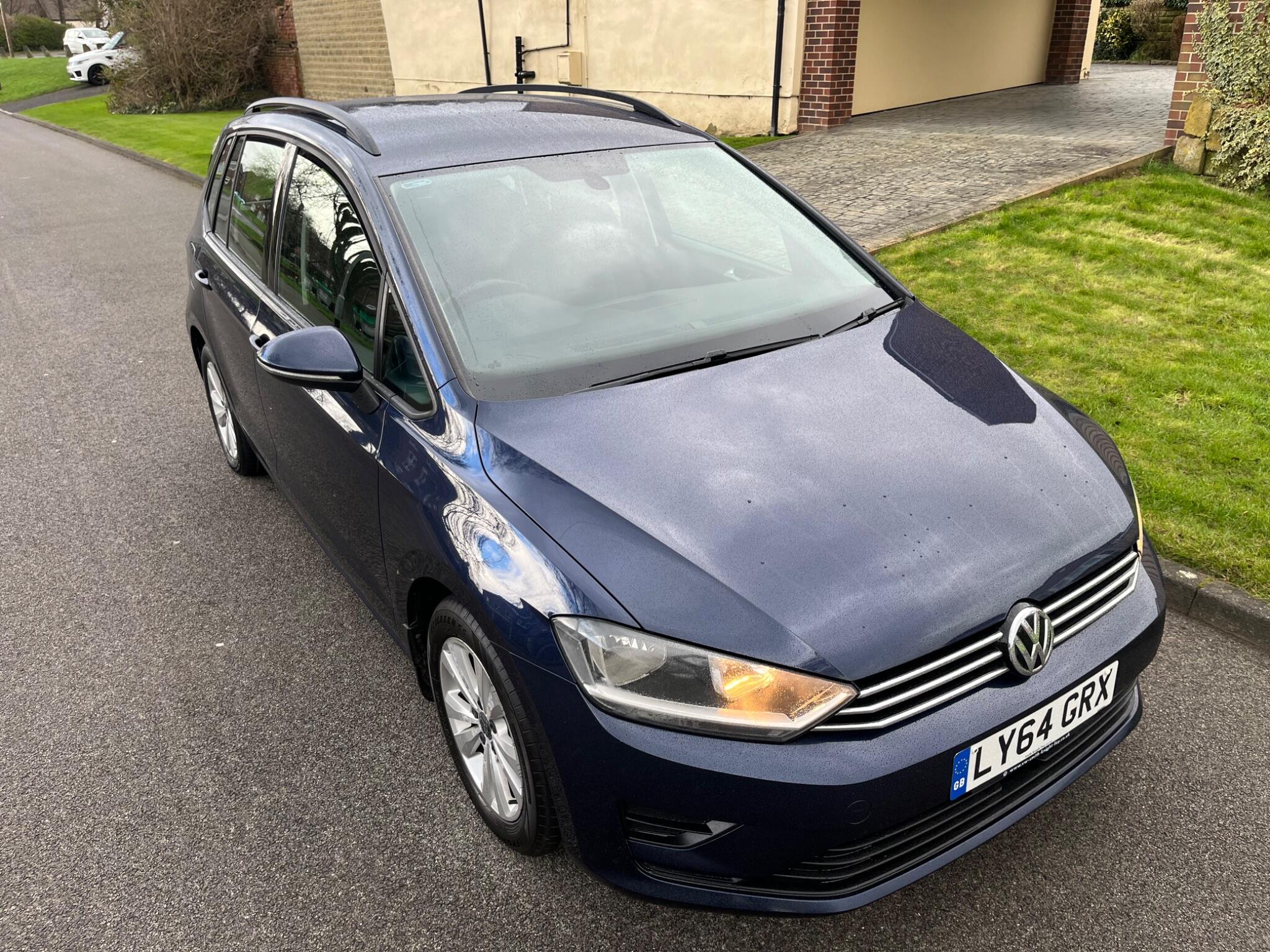 Volkswagen GOLF SV - Image 21