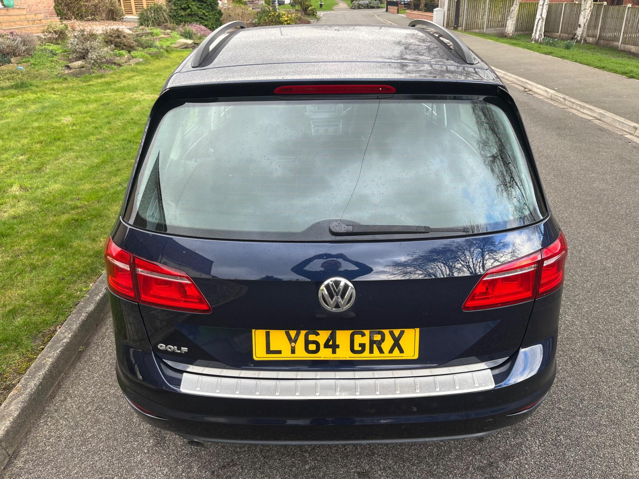 Volkswagen GOLF SV - Image 23