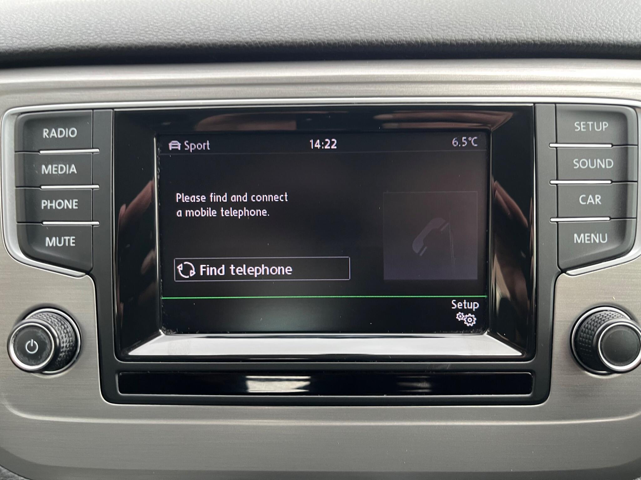 Volkswagen GOLF SV - Image 44