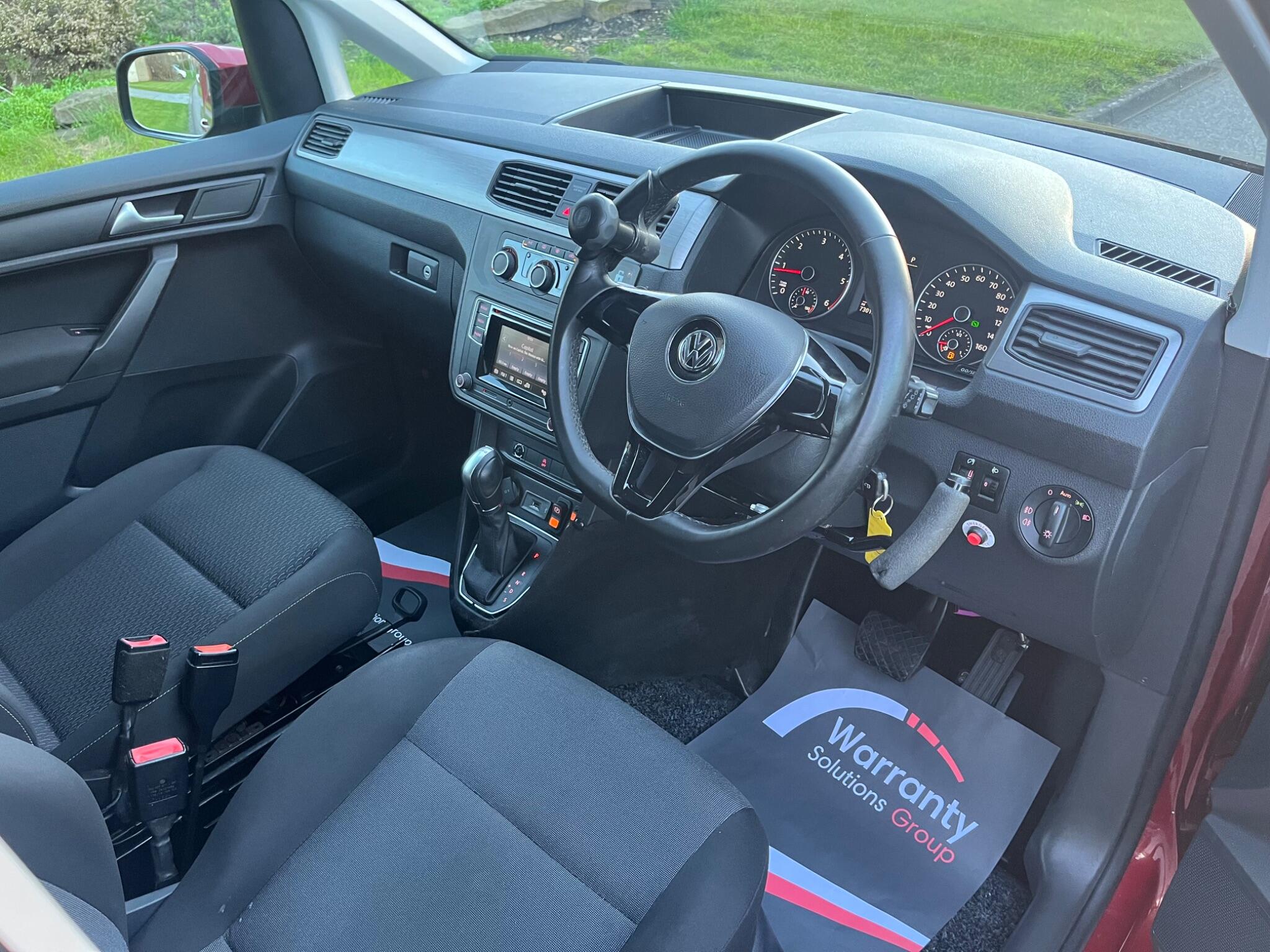 Volkswagen Caddy Life - Image 31