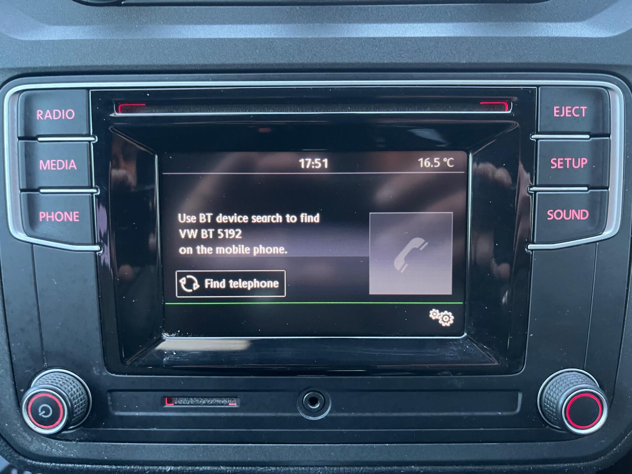 Volkswagen Caddy Life - Image 39