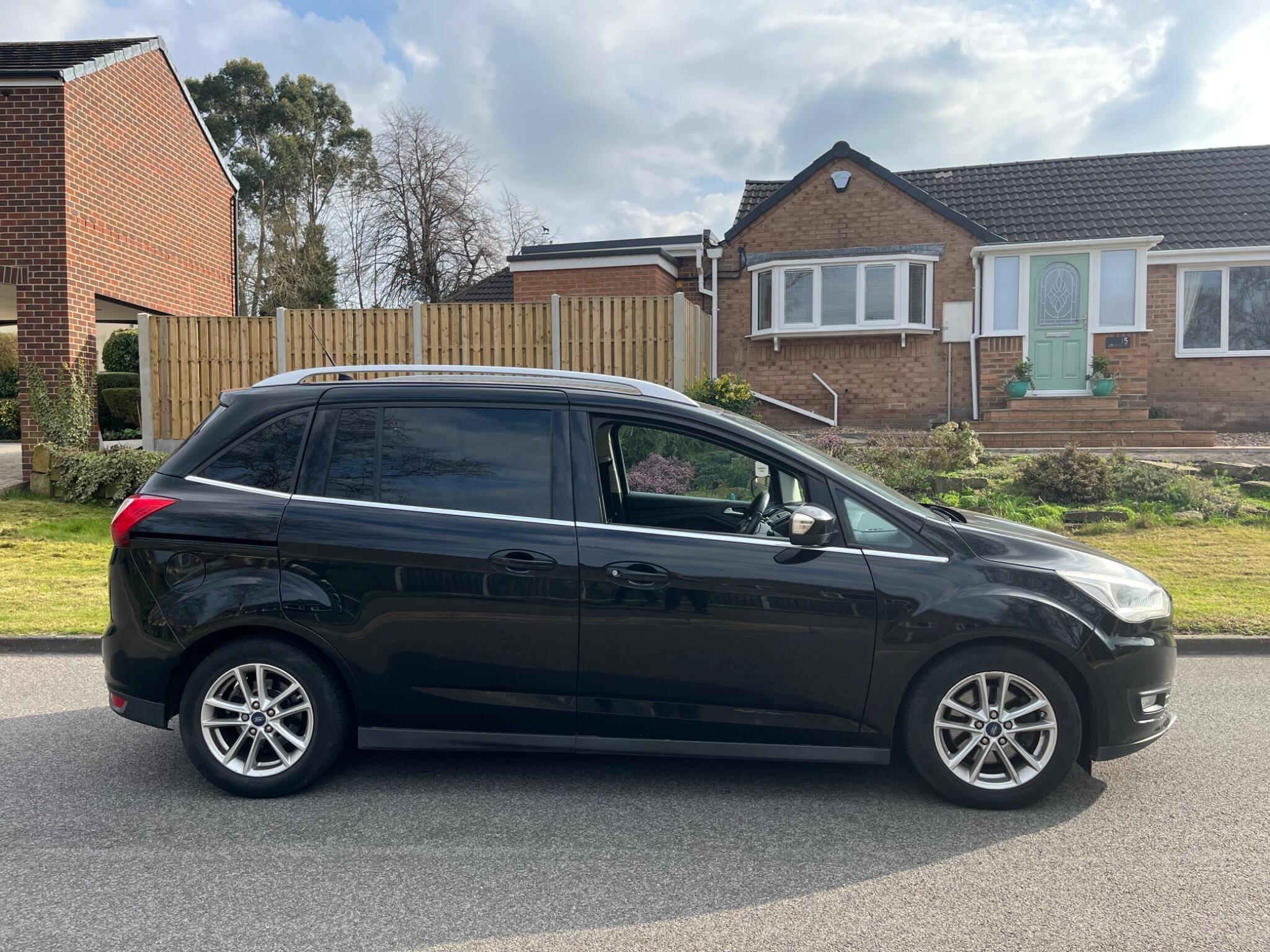 Ford Grand C-MAX - Image 3