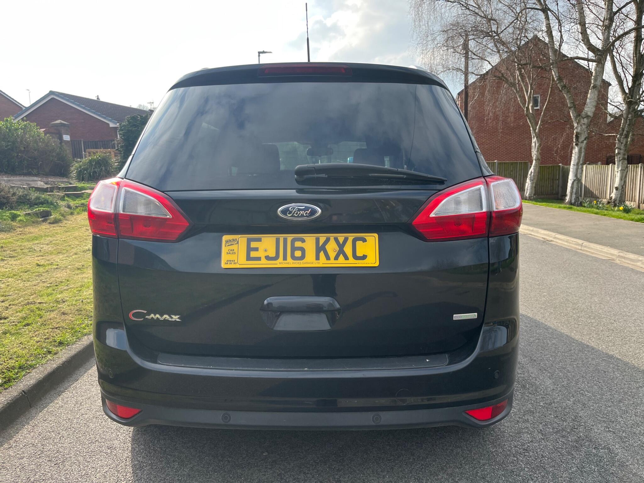 Ford Grand C-MAX - Image 14