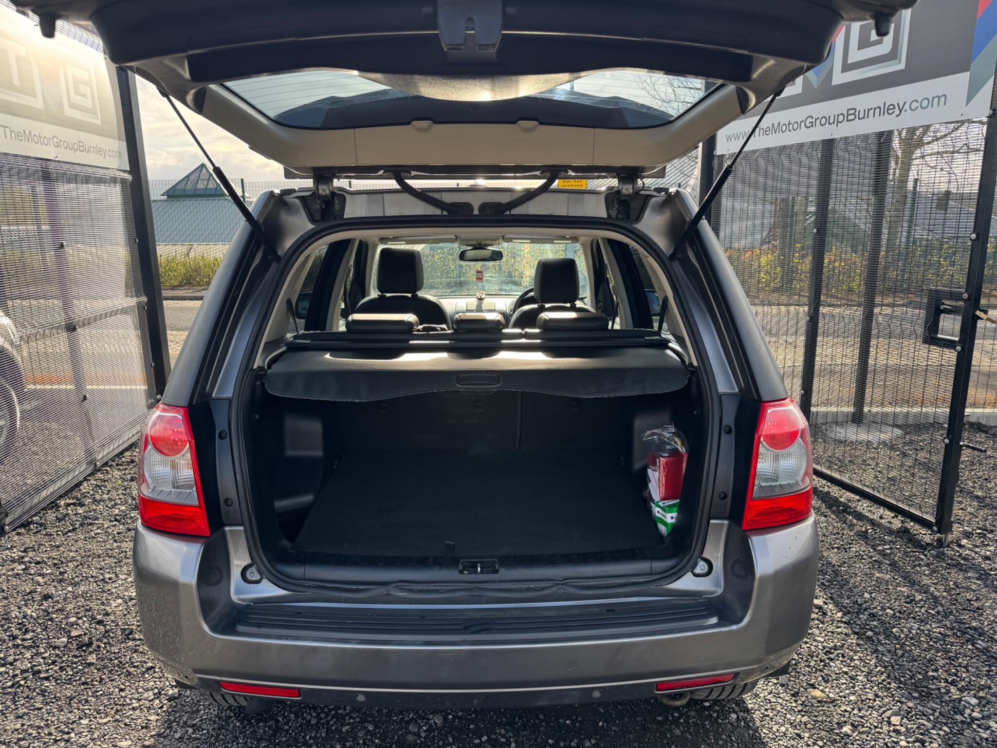 Land Rover Freelander 2 - Image 25