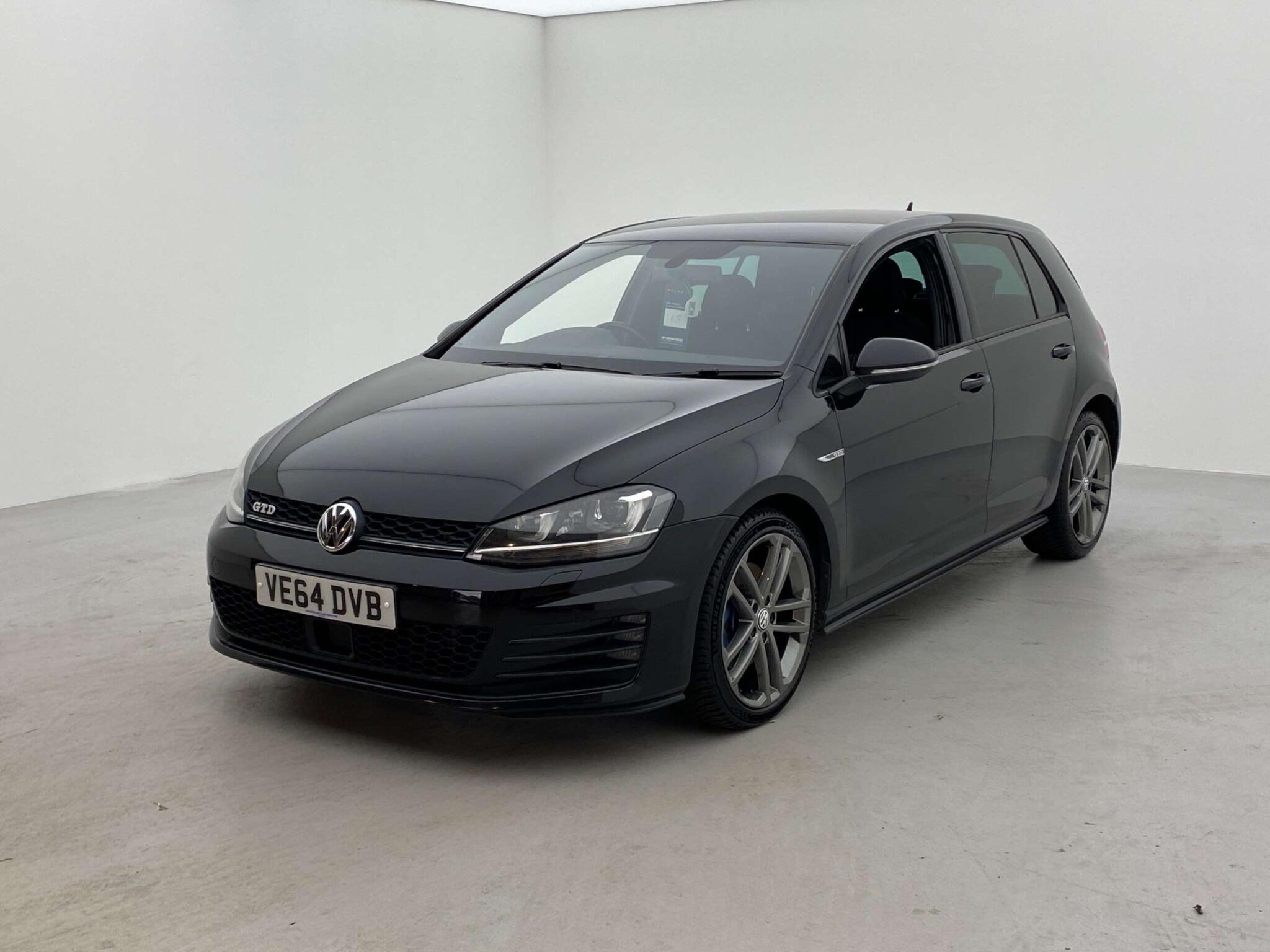 Volkswagen Golf - Image 5