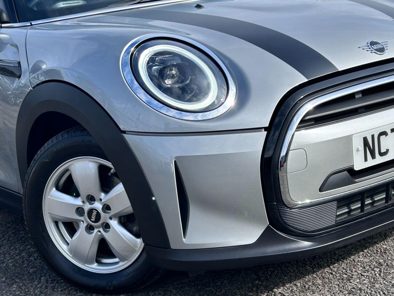 MINI Hatch - Image 4