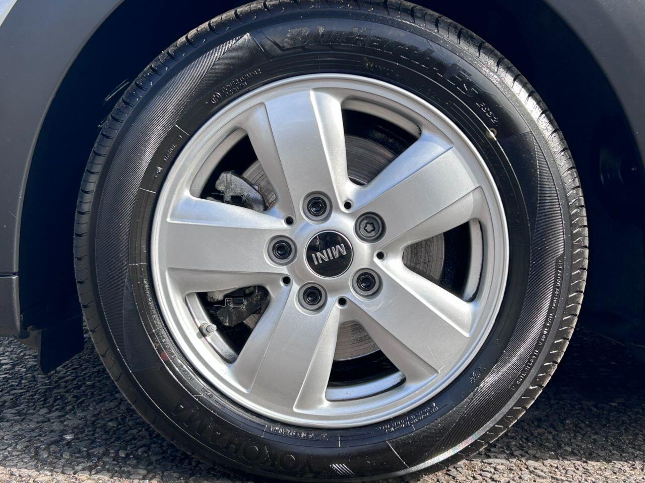 MINI Hatch - Image 11