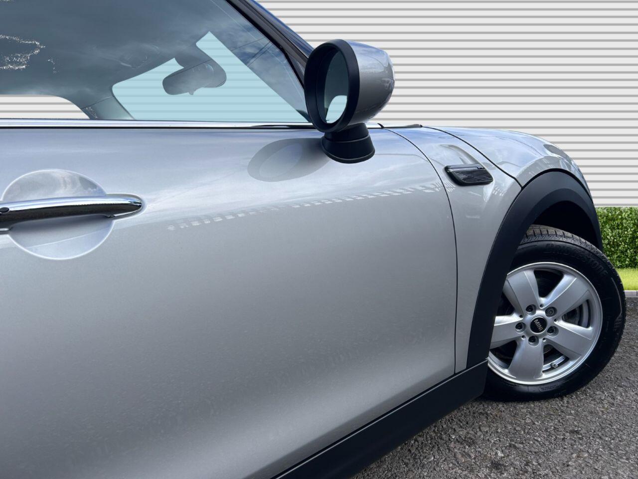 MINI Hatch - Image 12