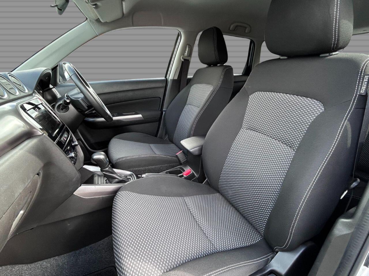 Suzuki Vitara - Image 15