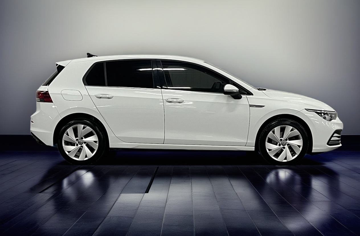 Volkswagen Golf - Image 4