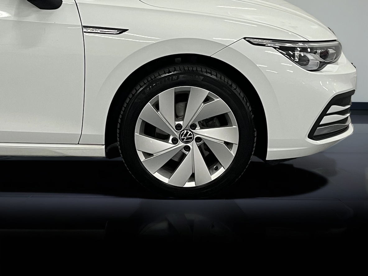 Volkswagen Golf - Image 5