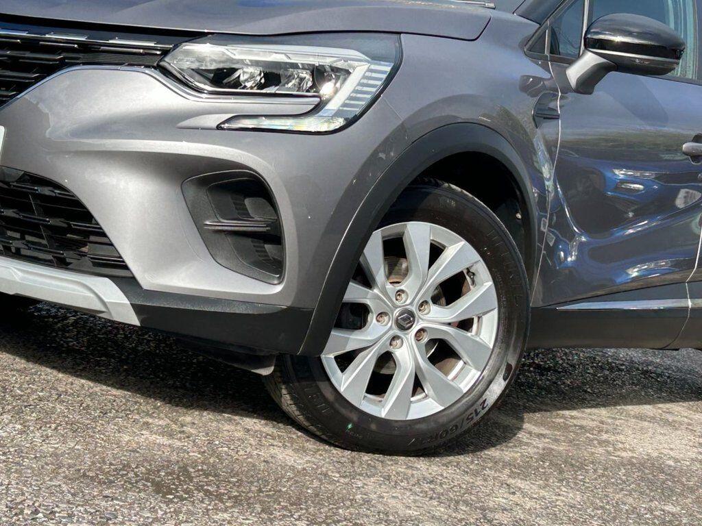 Renault Captur - Image 26