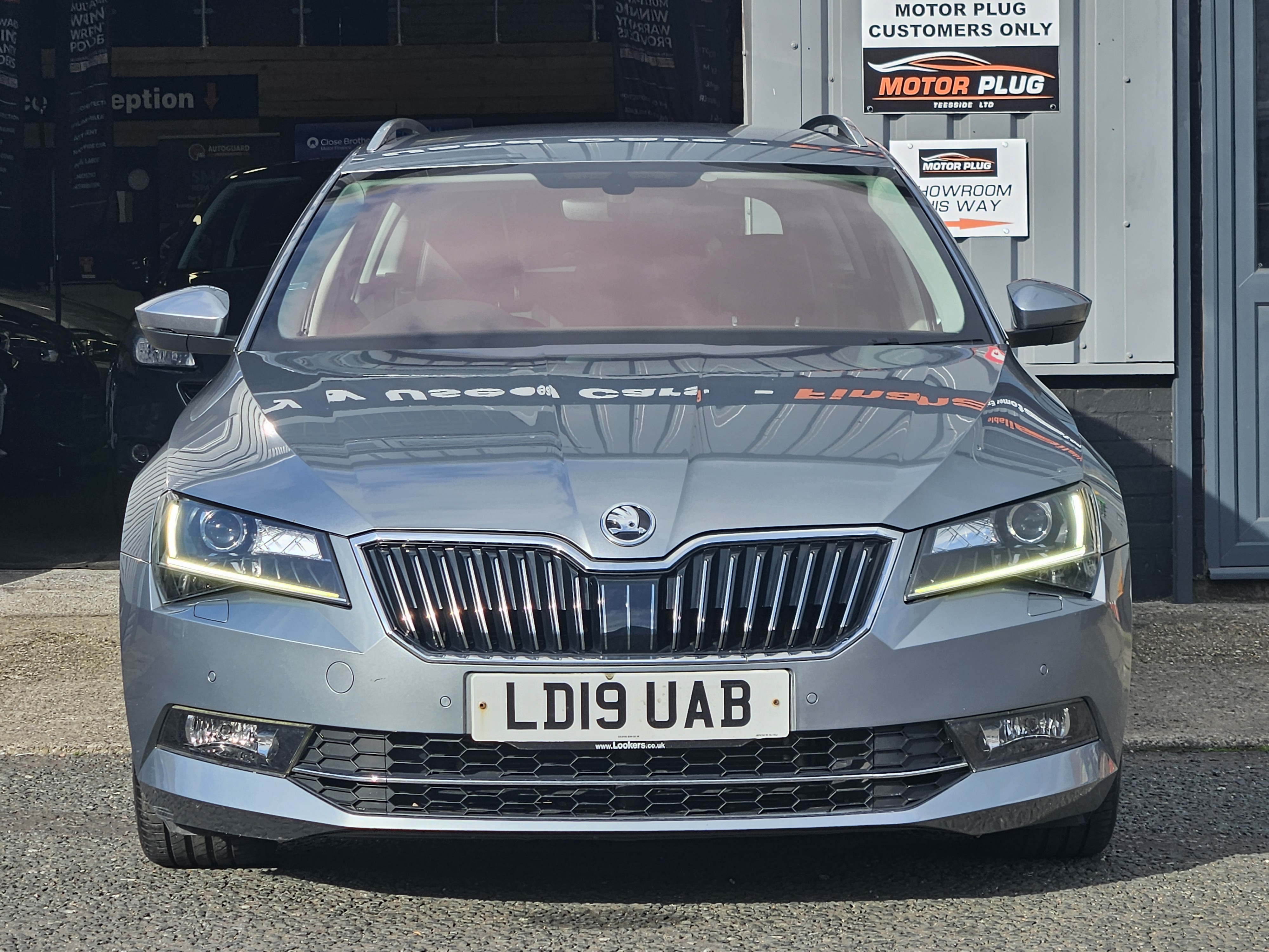 Skoda Superb - Image 3