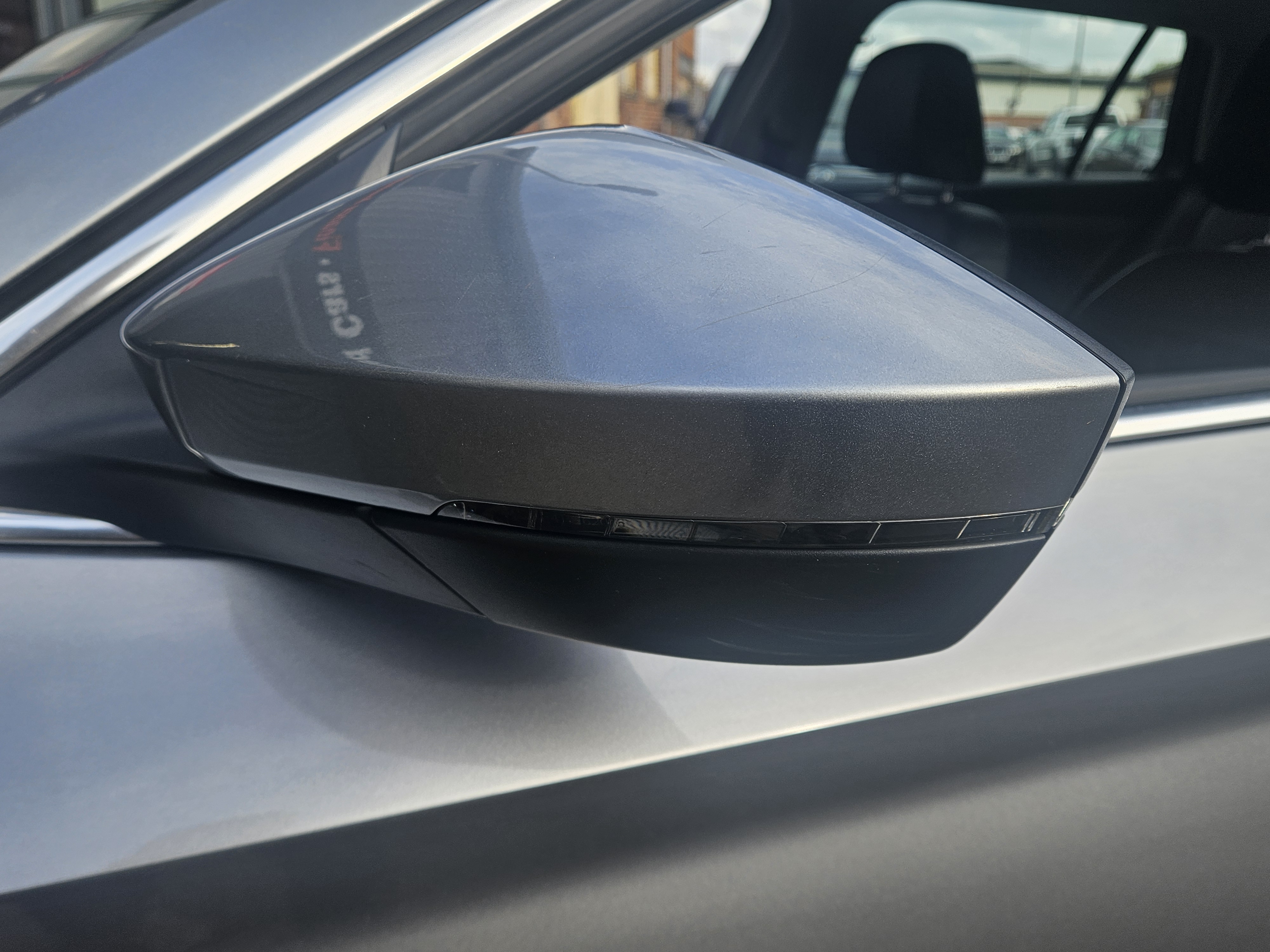 Skoda Superb - Image 11