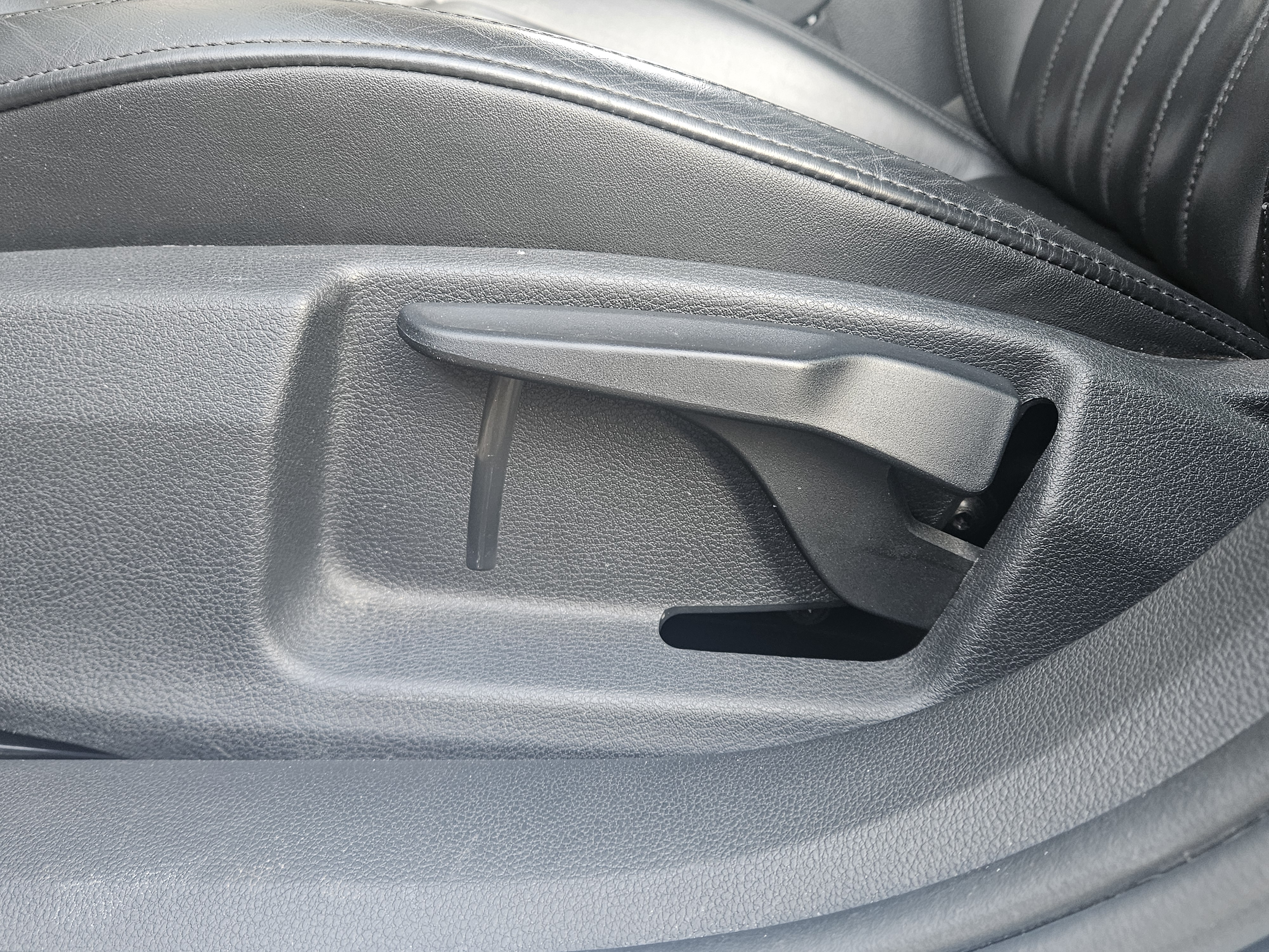 Skoda Superb - Image 12