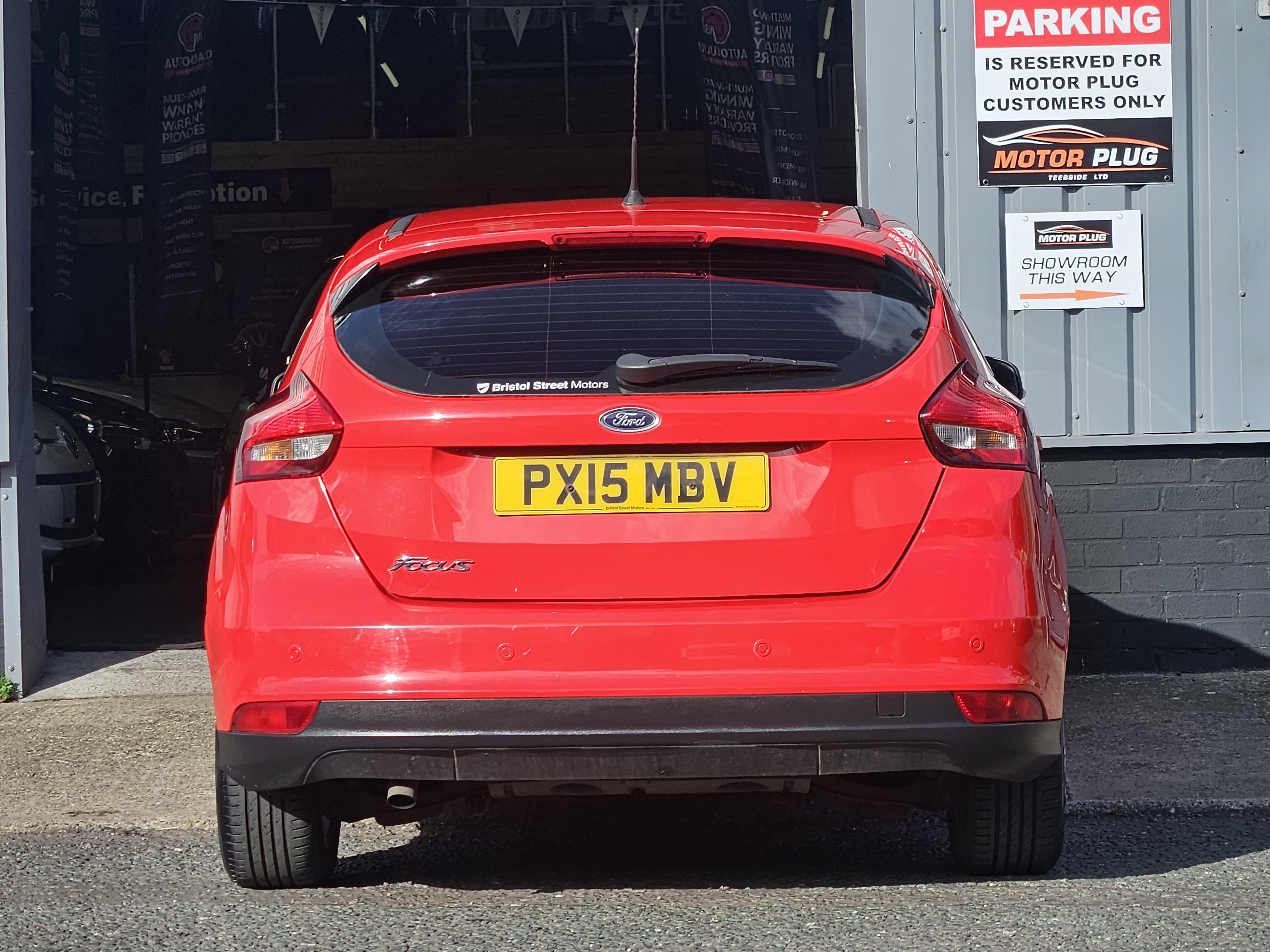 Ford Focus - Image 4