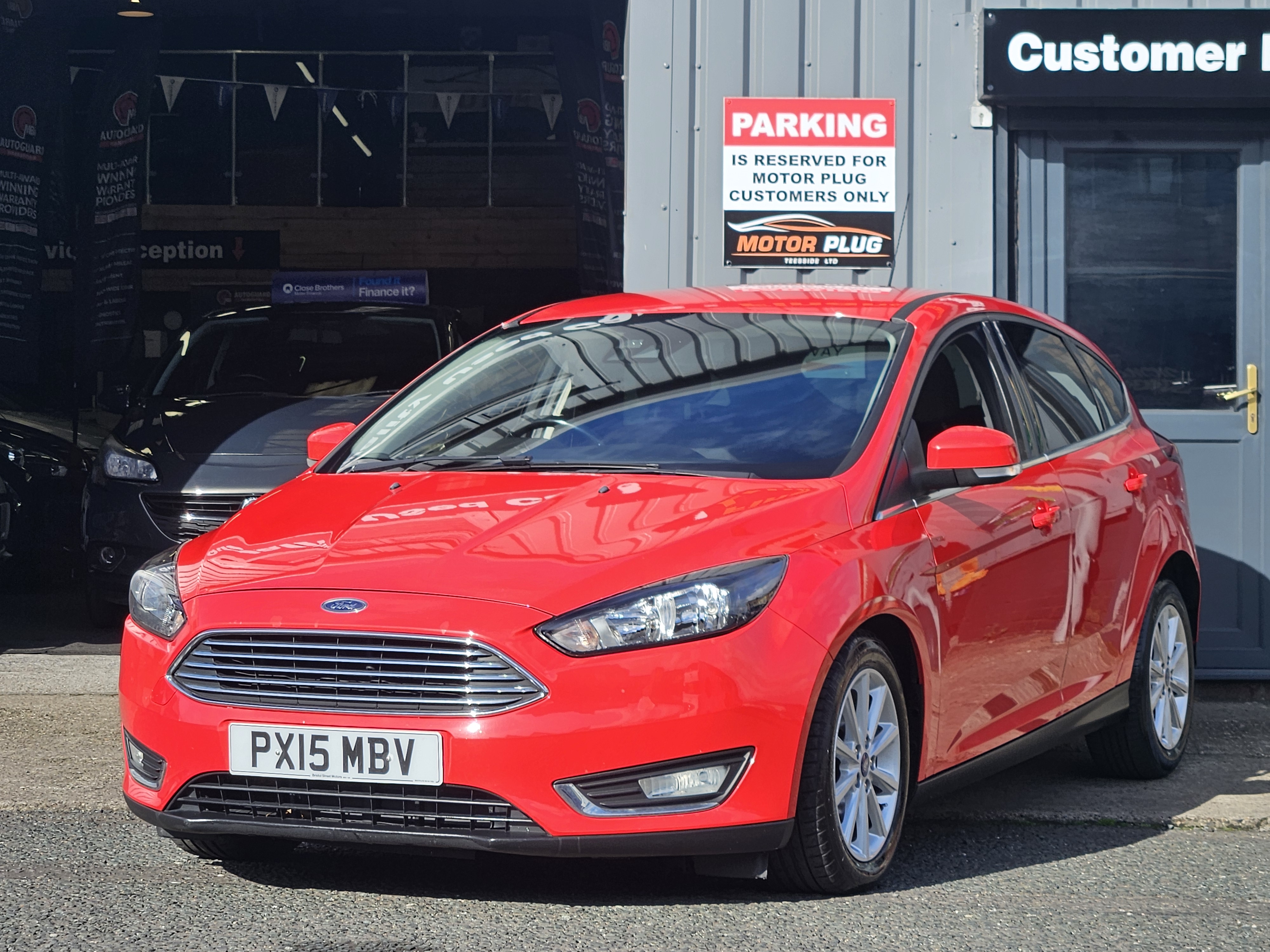 Ford Focus - Image 5