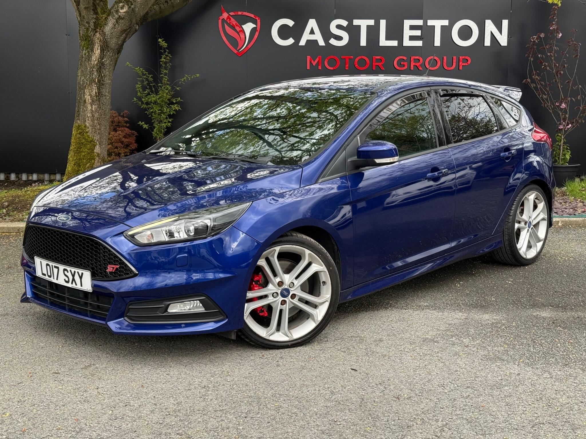 Ford Focus - Image 8