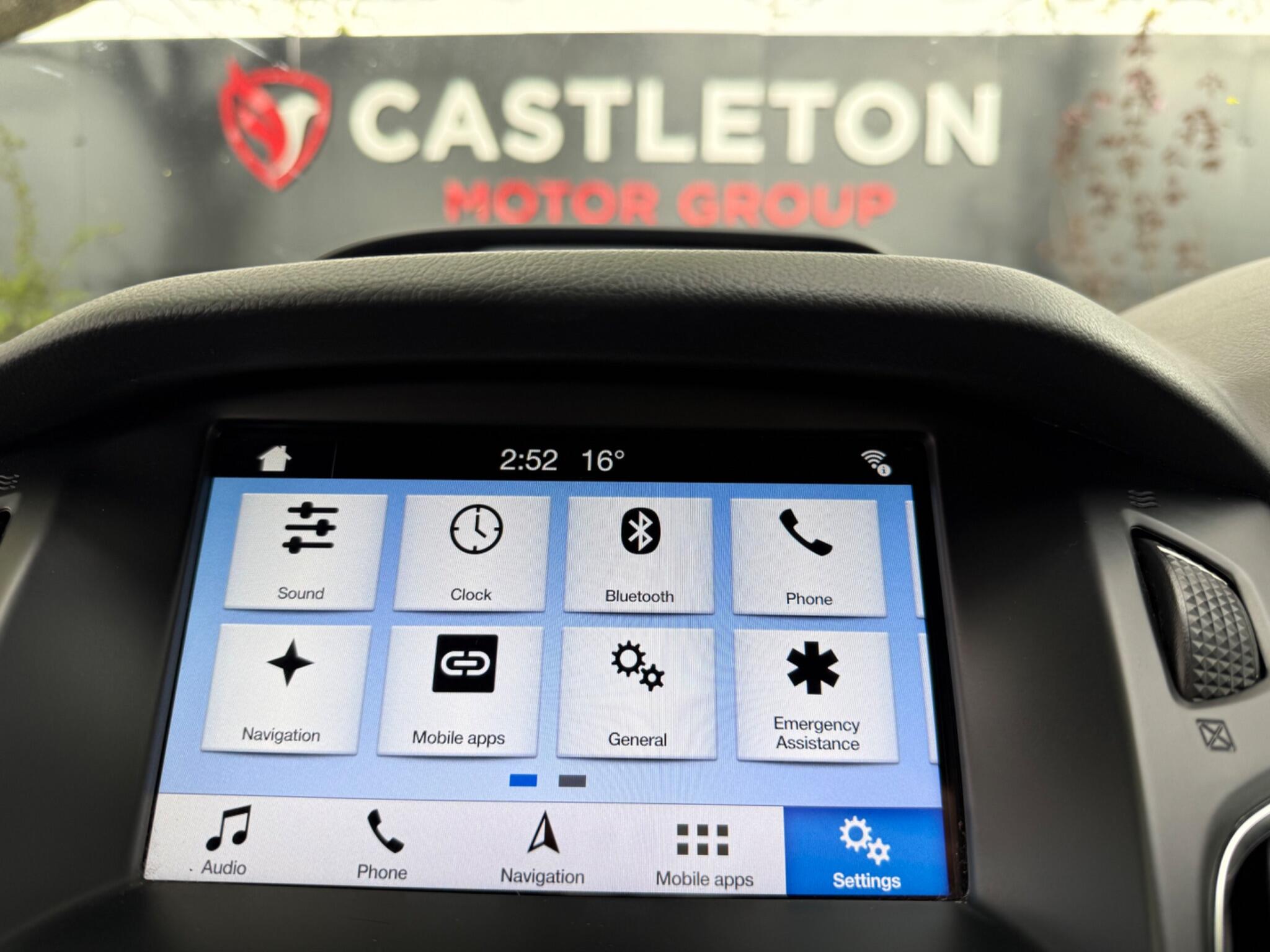 Ford Focus - Image 37