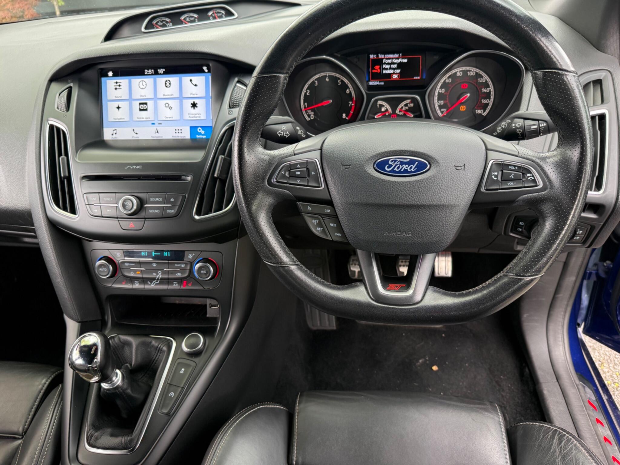 Ford Focus - Image 49