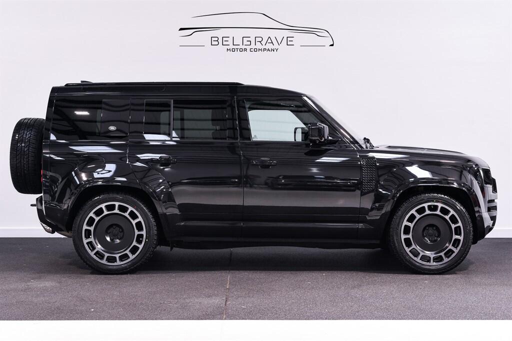 Land Rover Defender 110