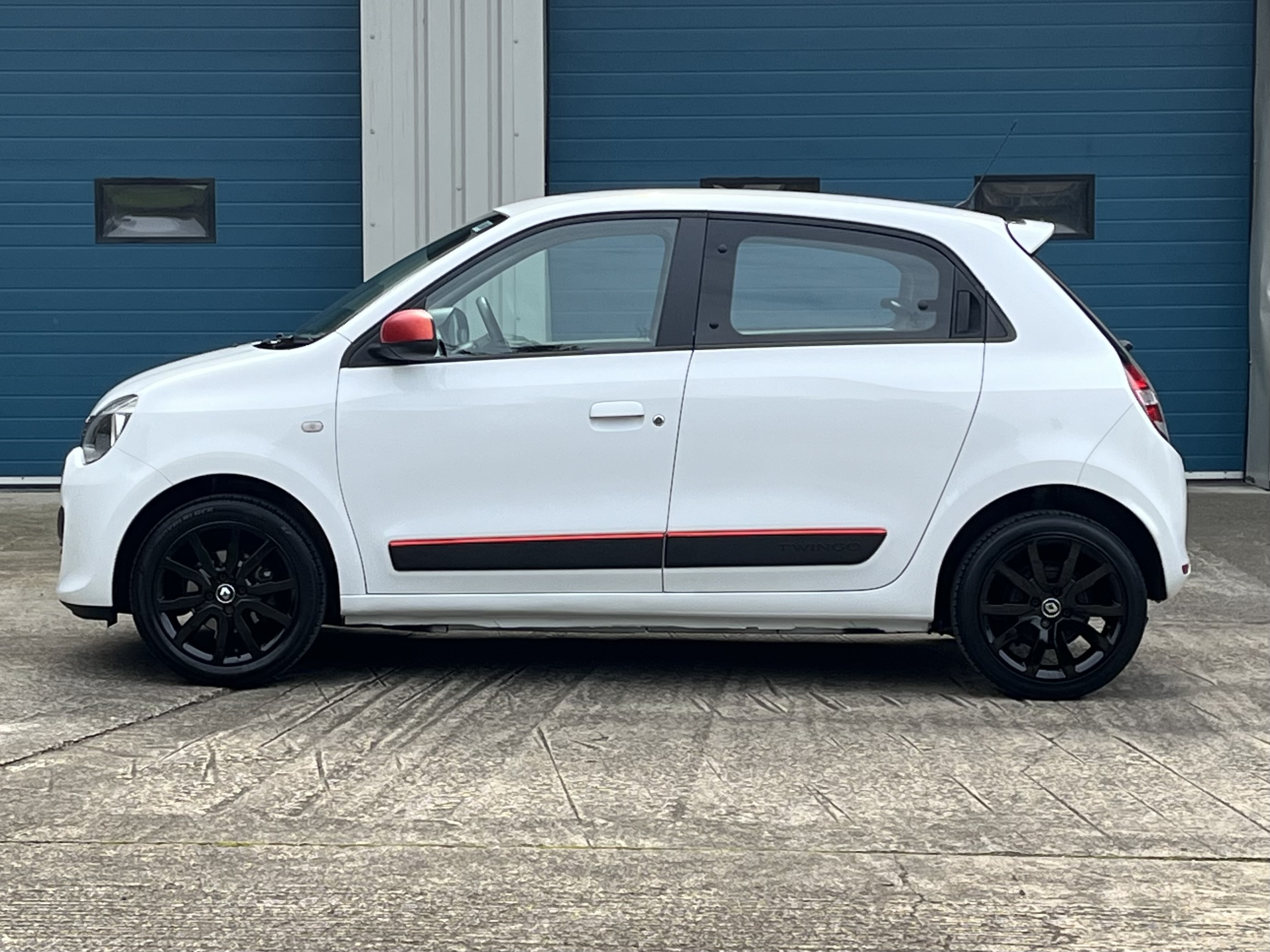 Renault Twingo - Image 20