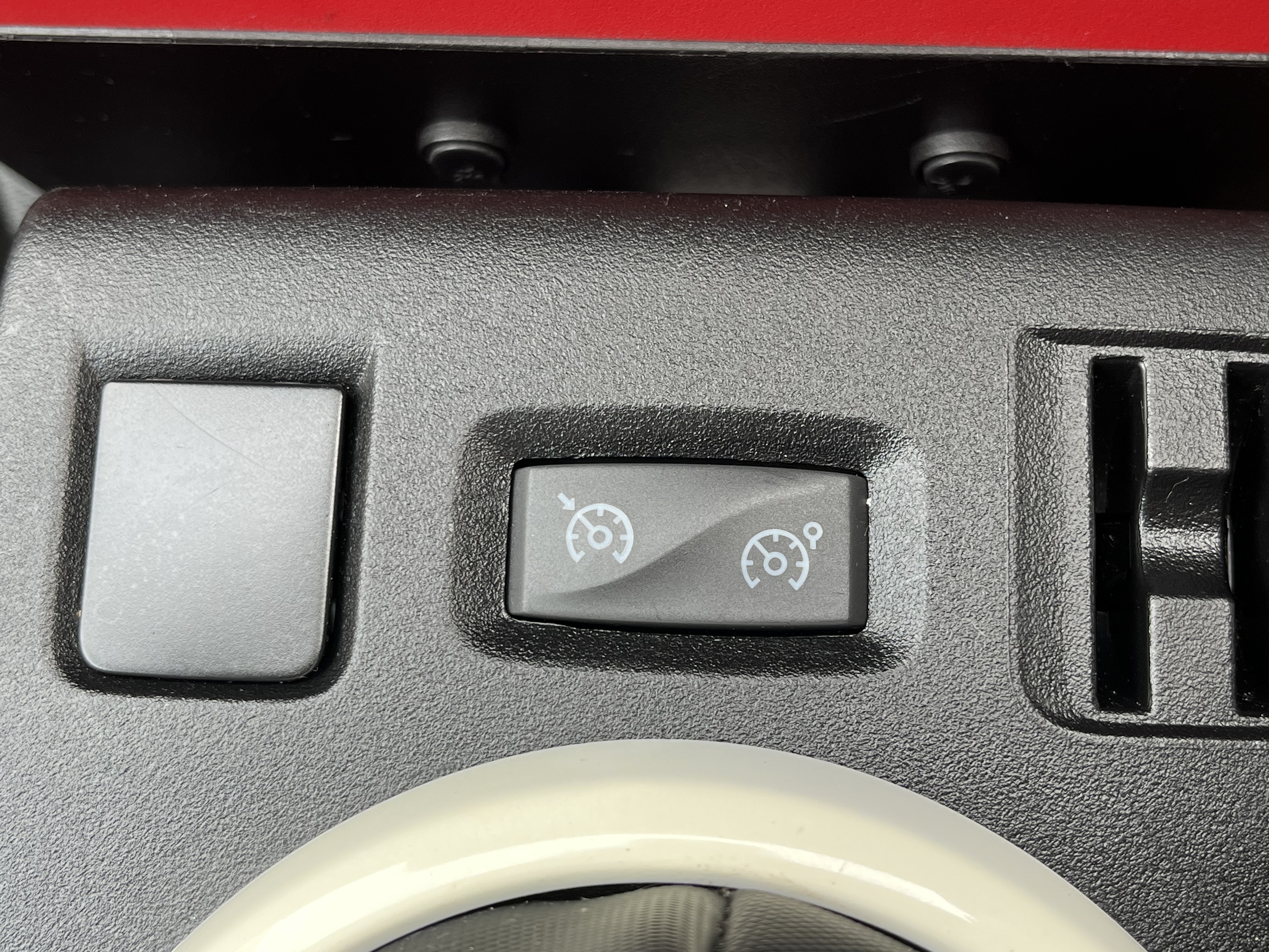 Renault Twingo - Image 37