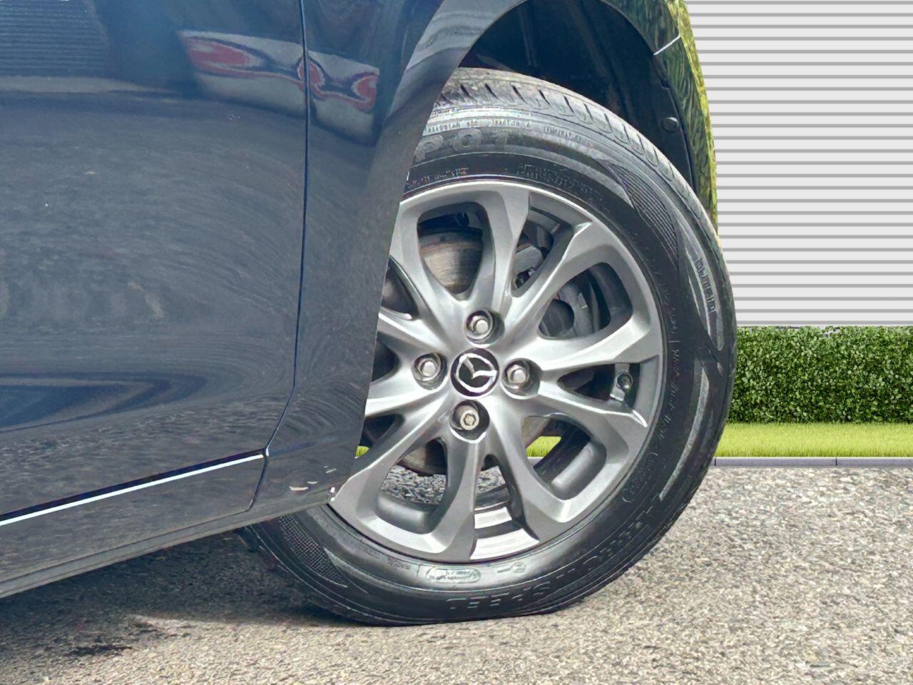 Mazda MAZDA2 - Image 24