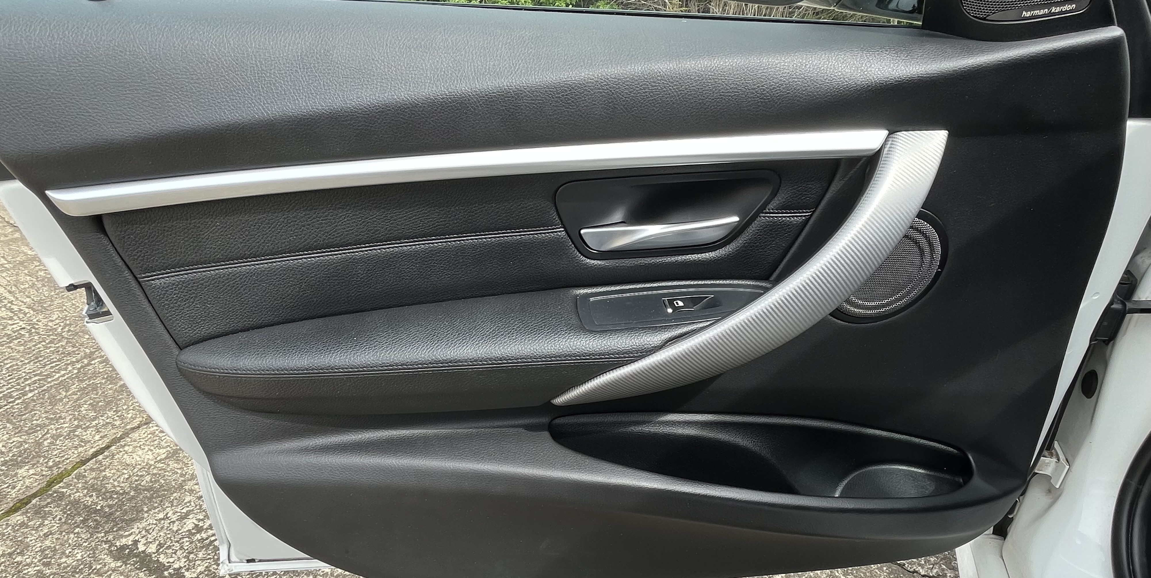 BMW 3 Series - Image 28