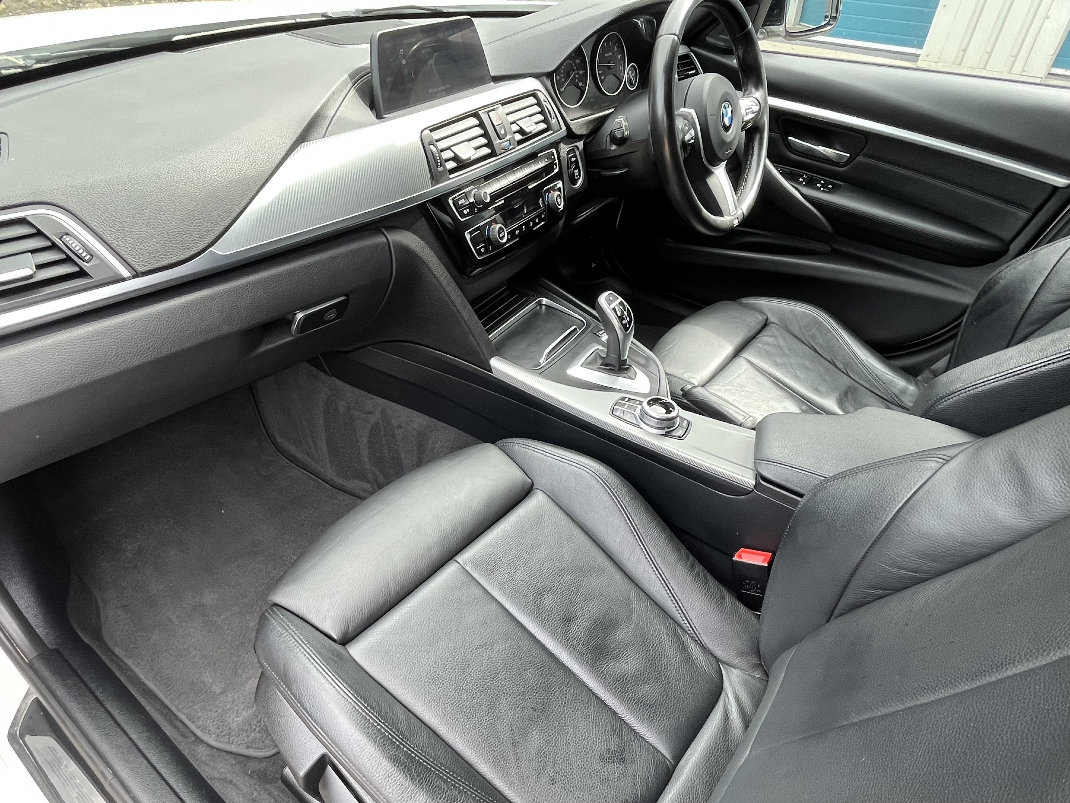 BMW 3 Series - Image 29