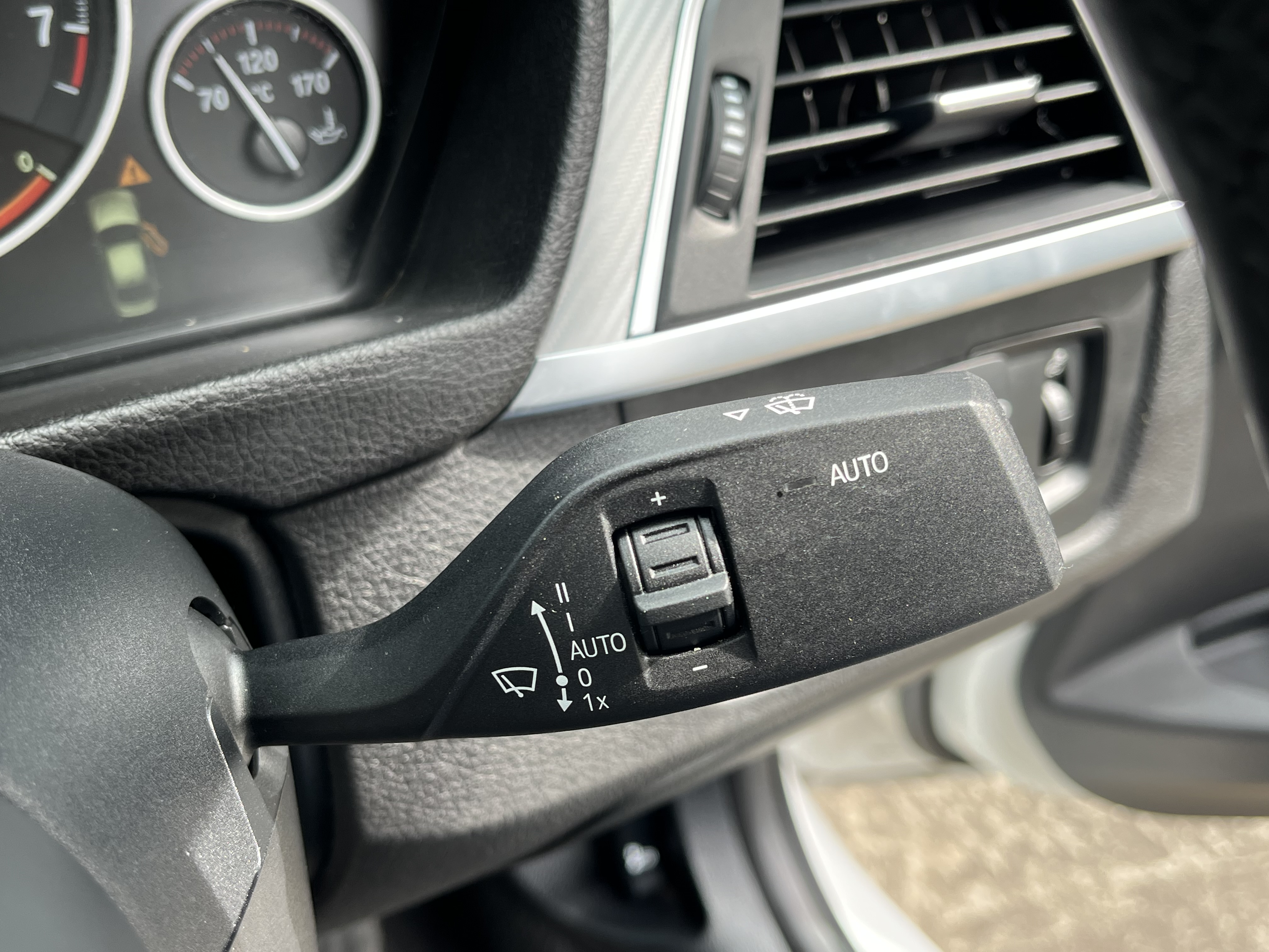 BMW 3 Series - Image 43