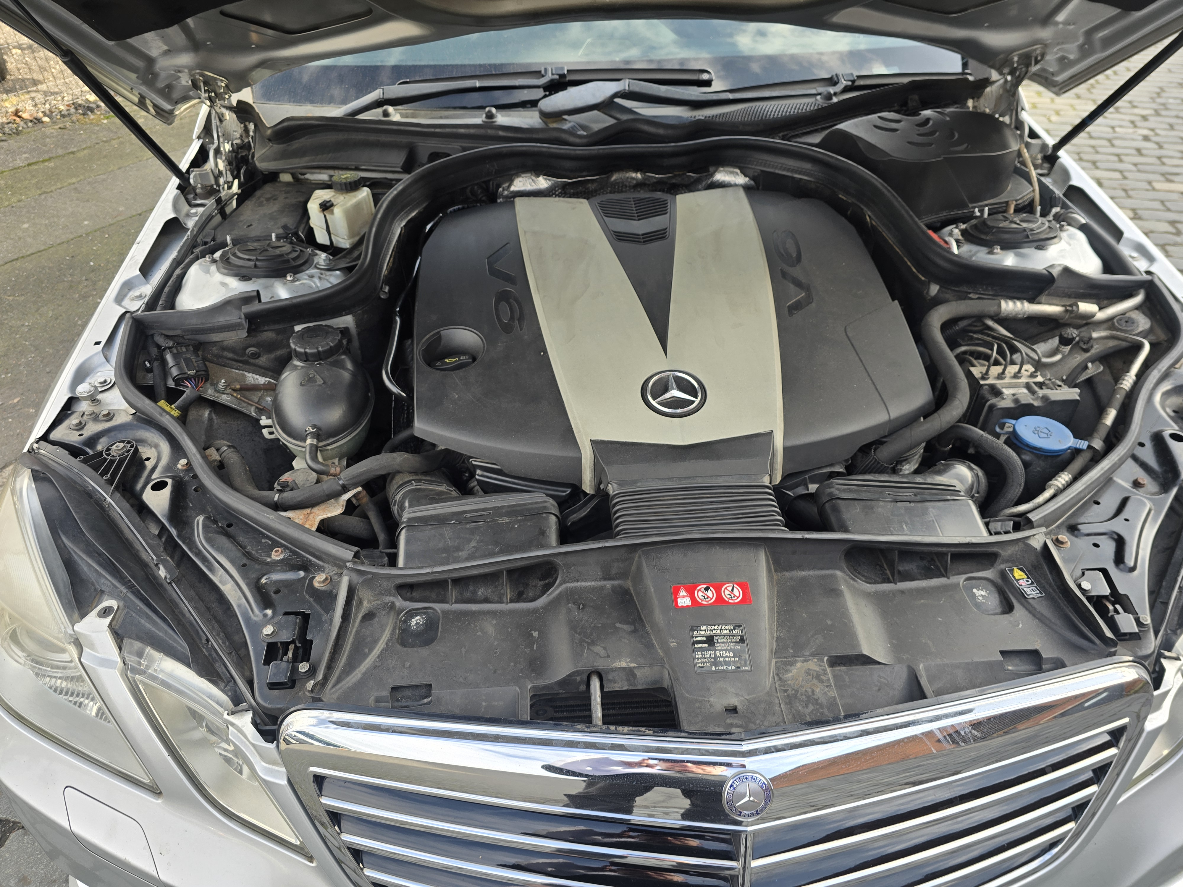 Mercedes E Class - Image 11