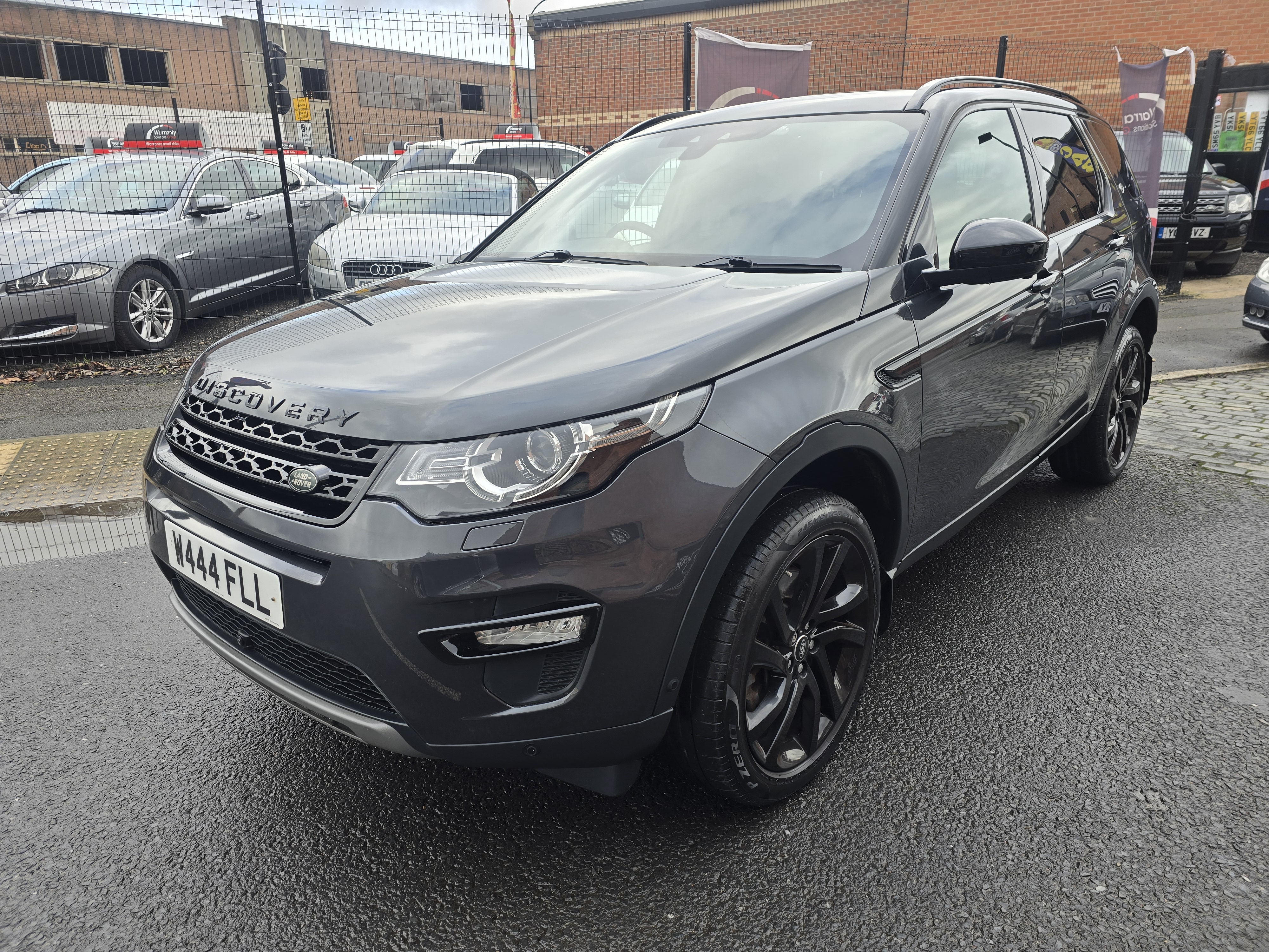 Land Rover DISCOVERY SPORT - Image 13