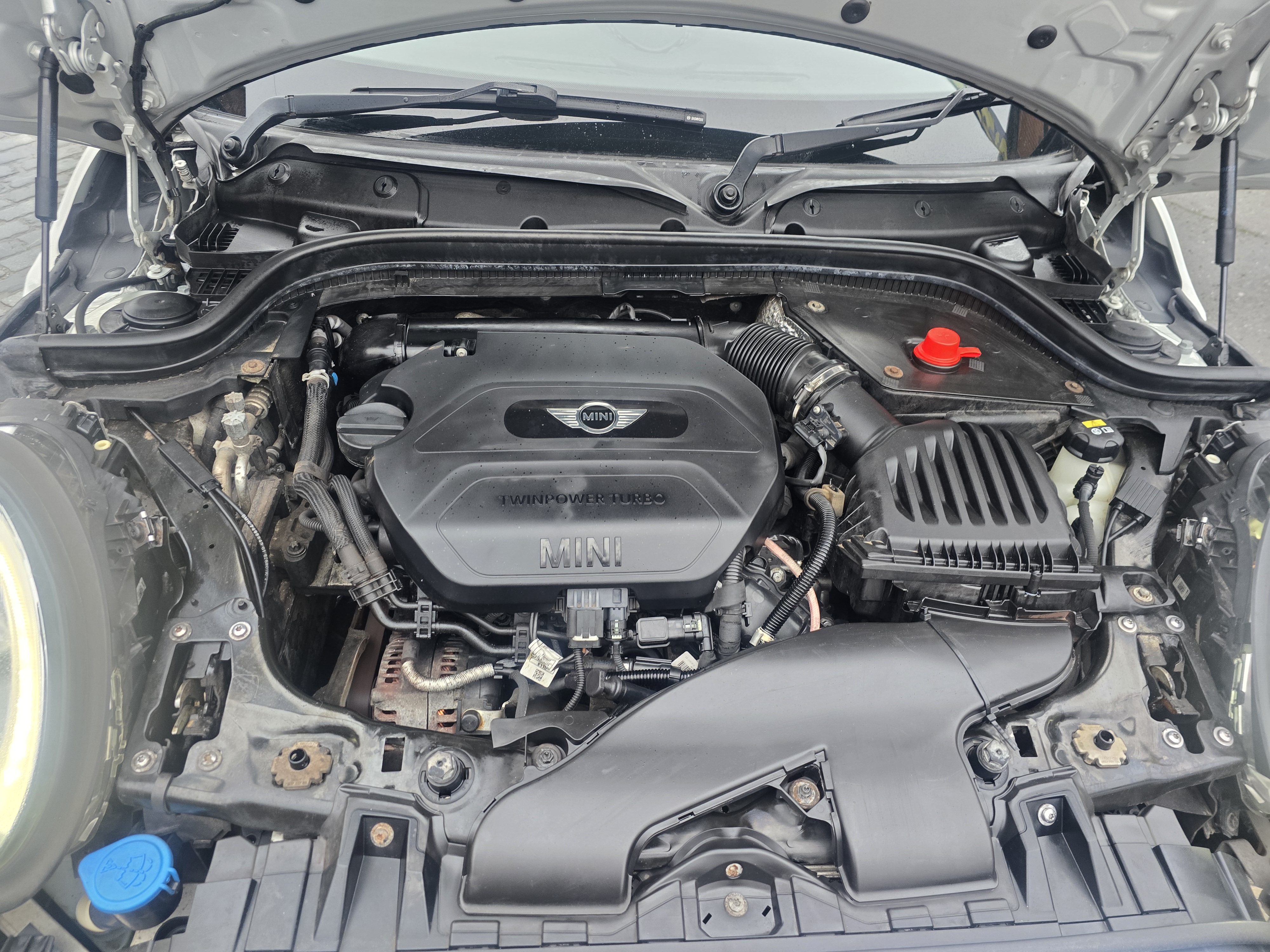 MINI Hatch - Image 5
