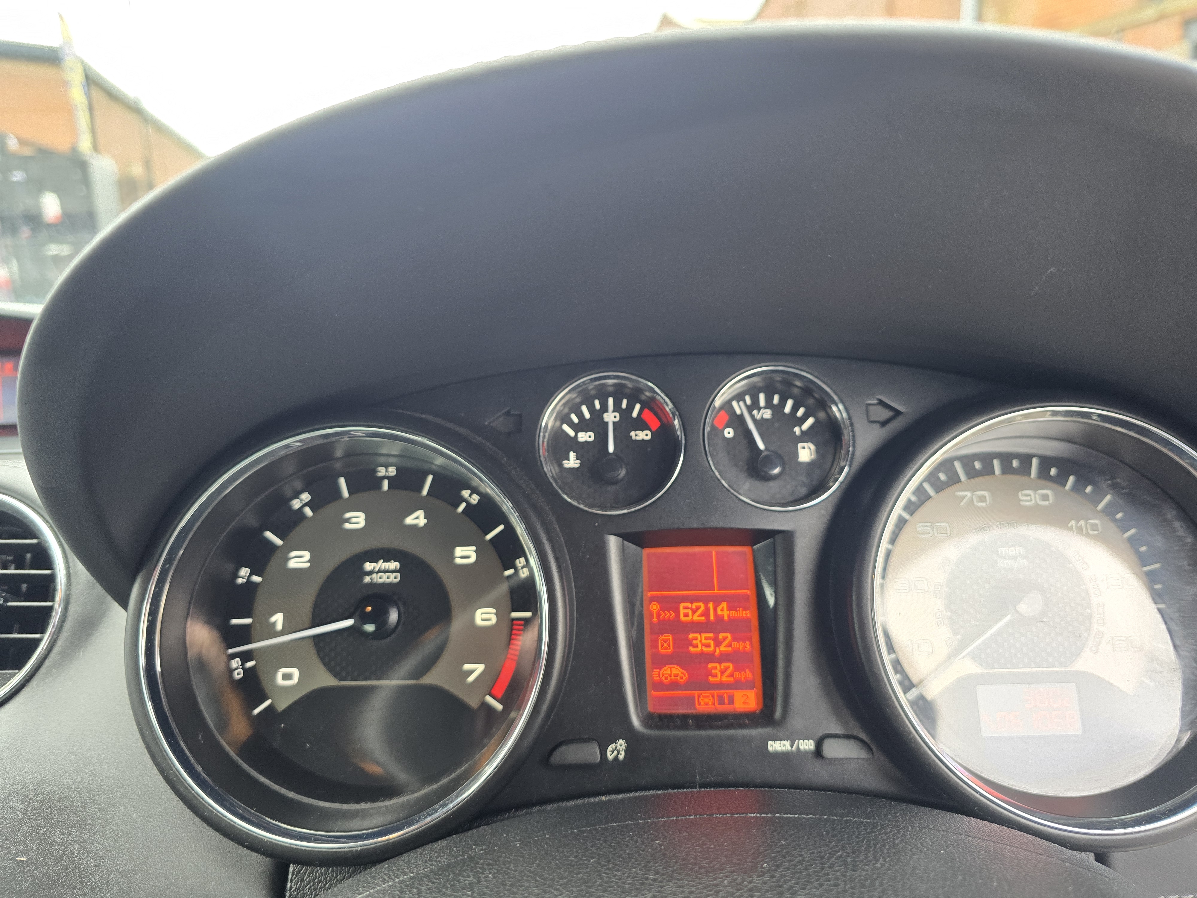 Peugeot RCZ - Image 10