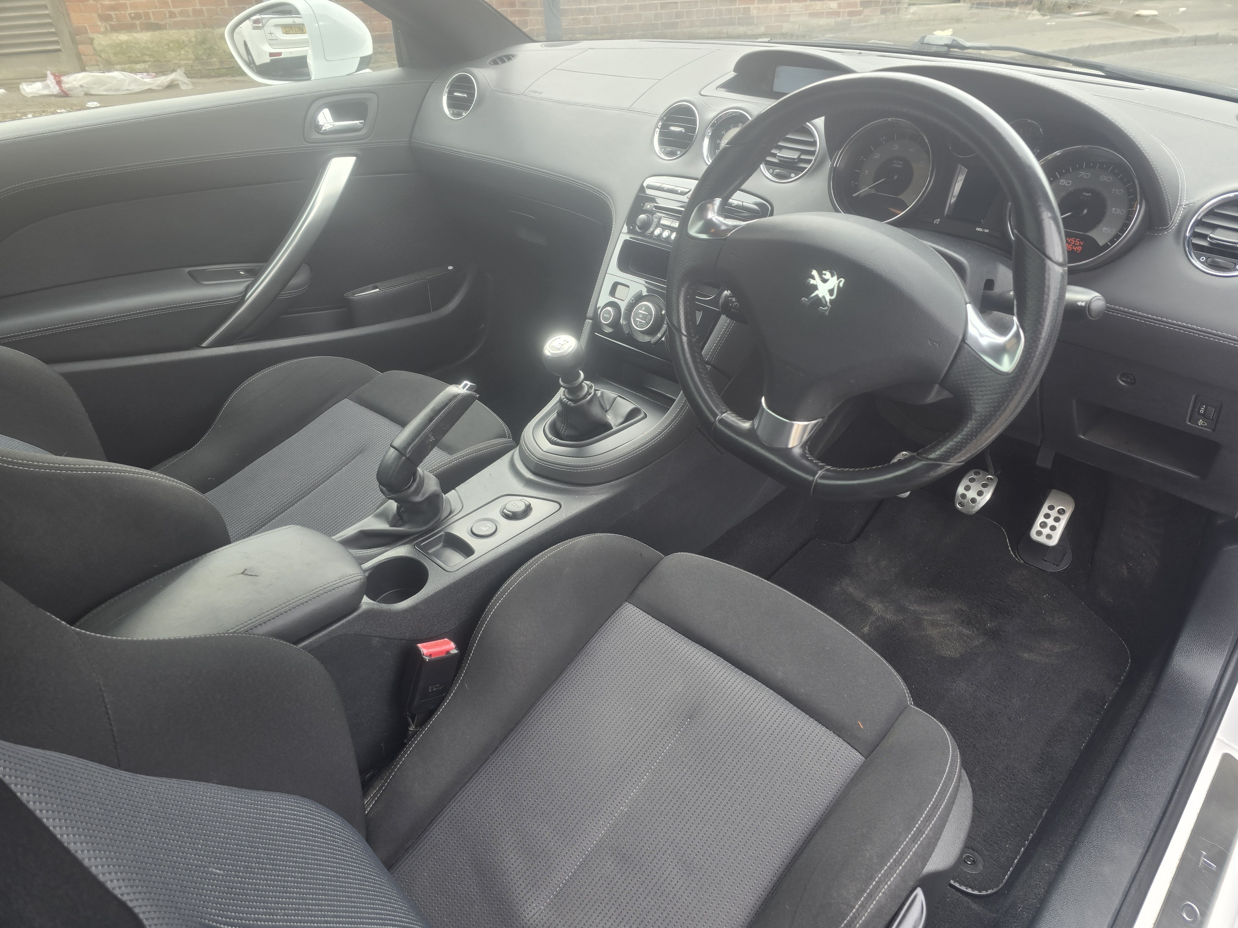 Peugeot RCZ - Image 6