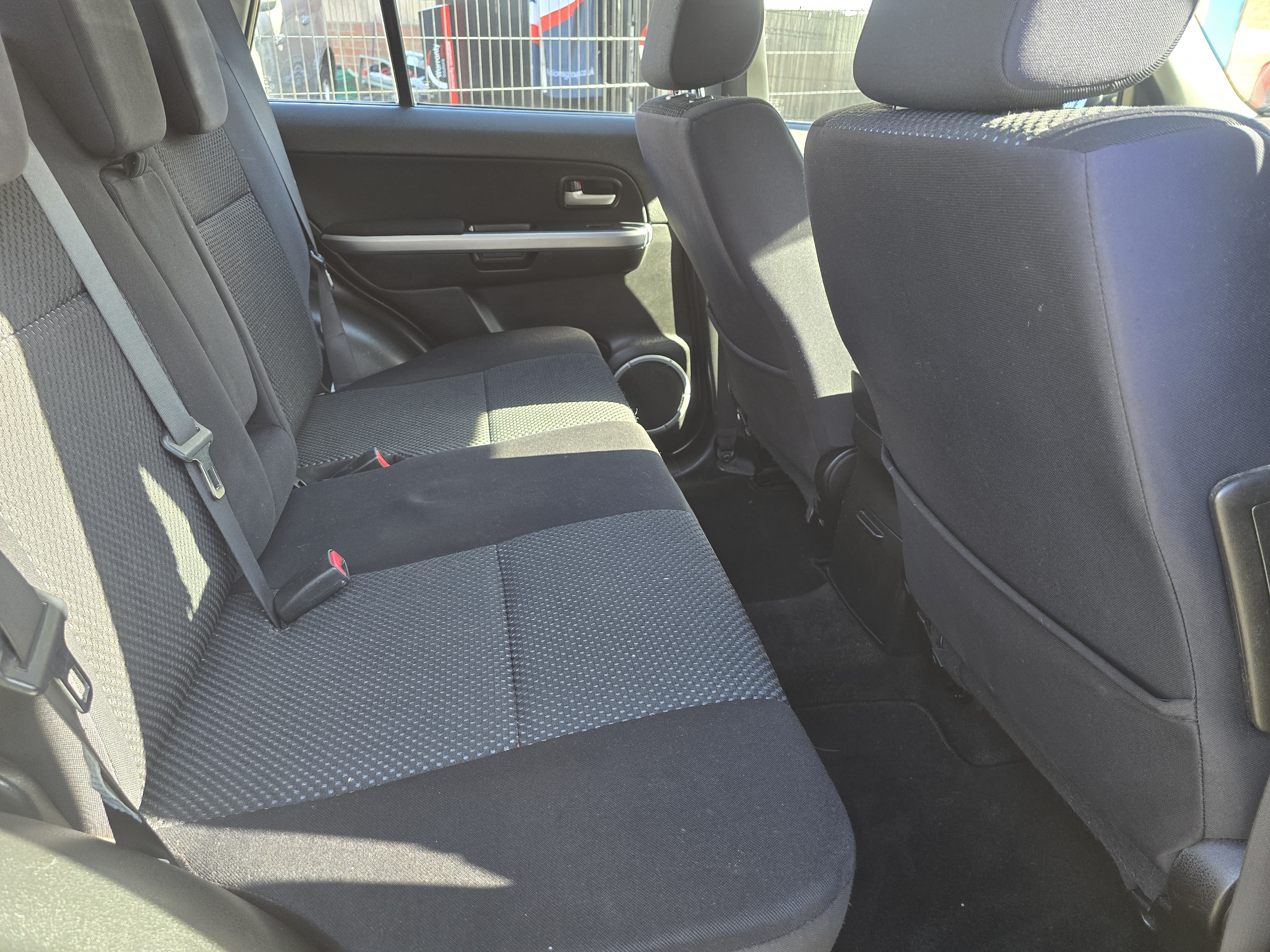 Suzuki Grand Vitara - Image 7