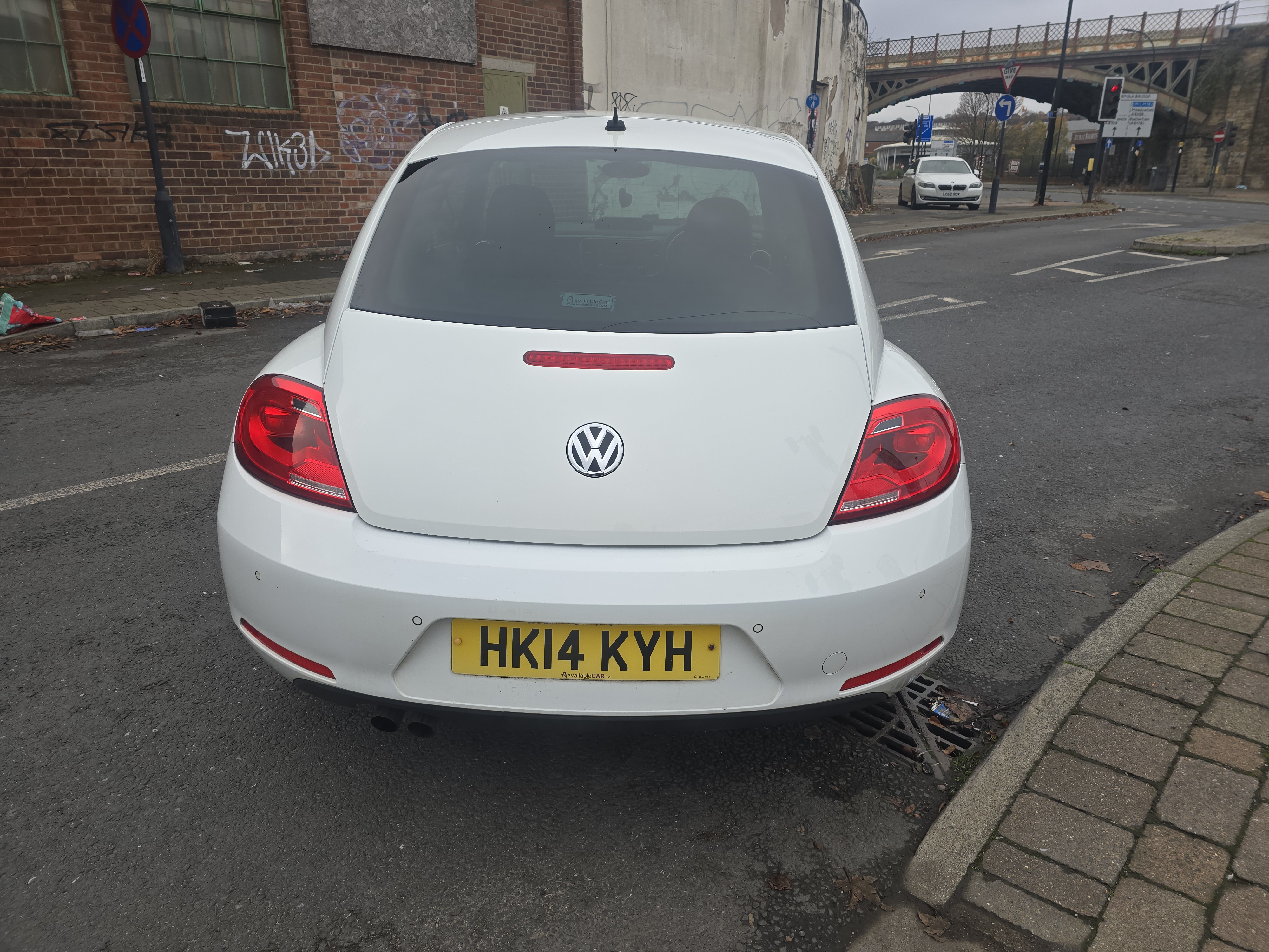 Volkswagen Beetle - Image 3