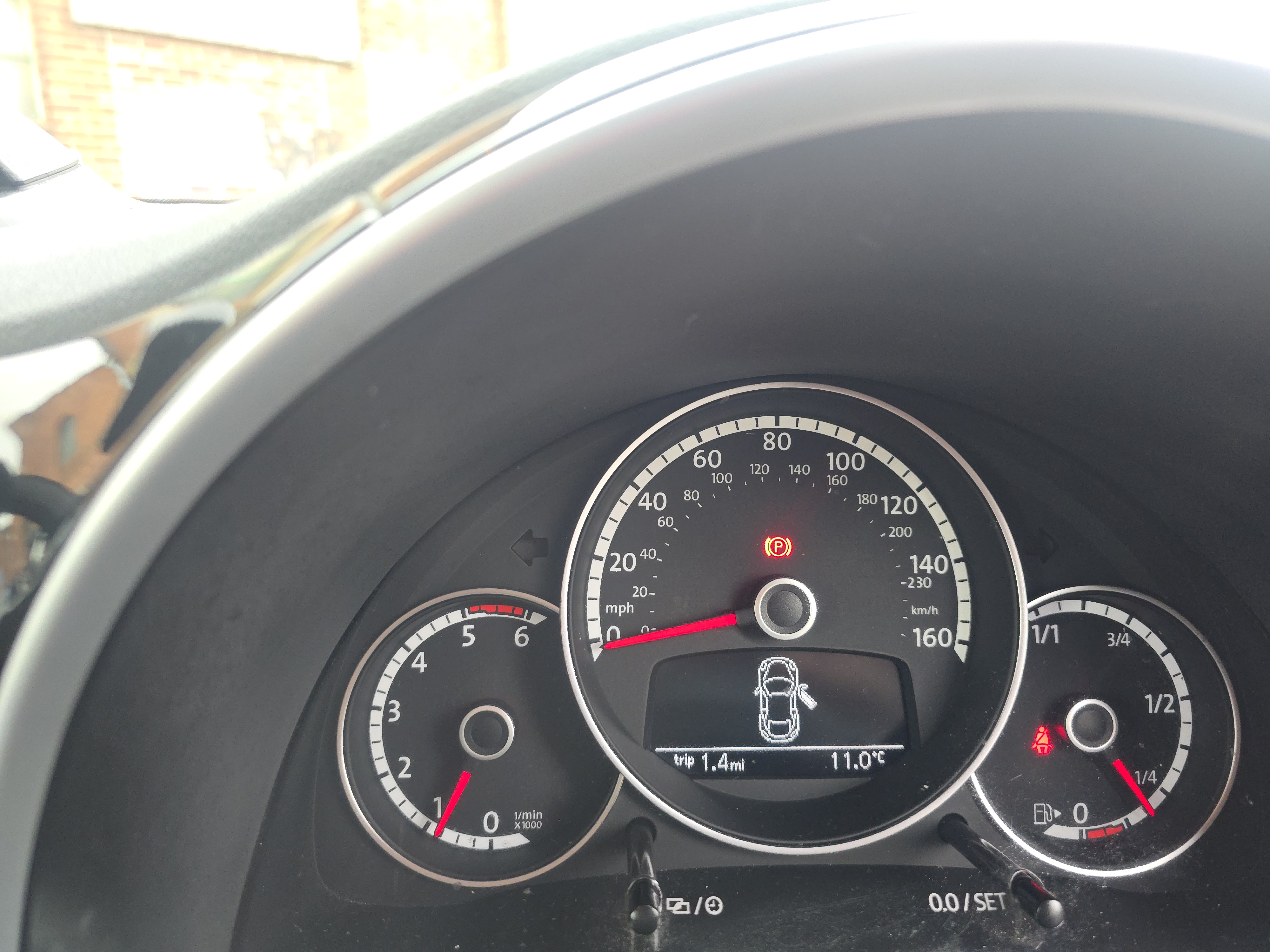 Volkswagen Beetle - Image 10