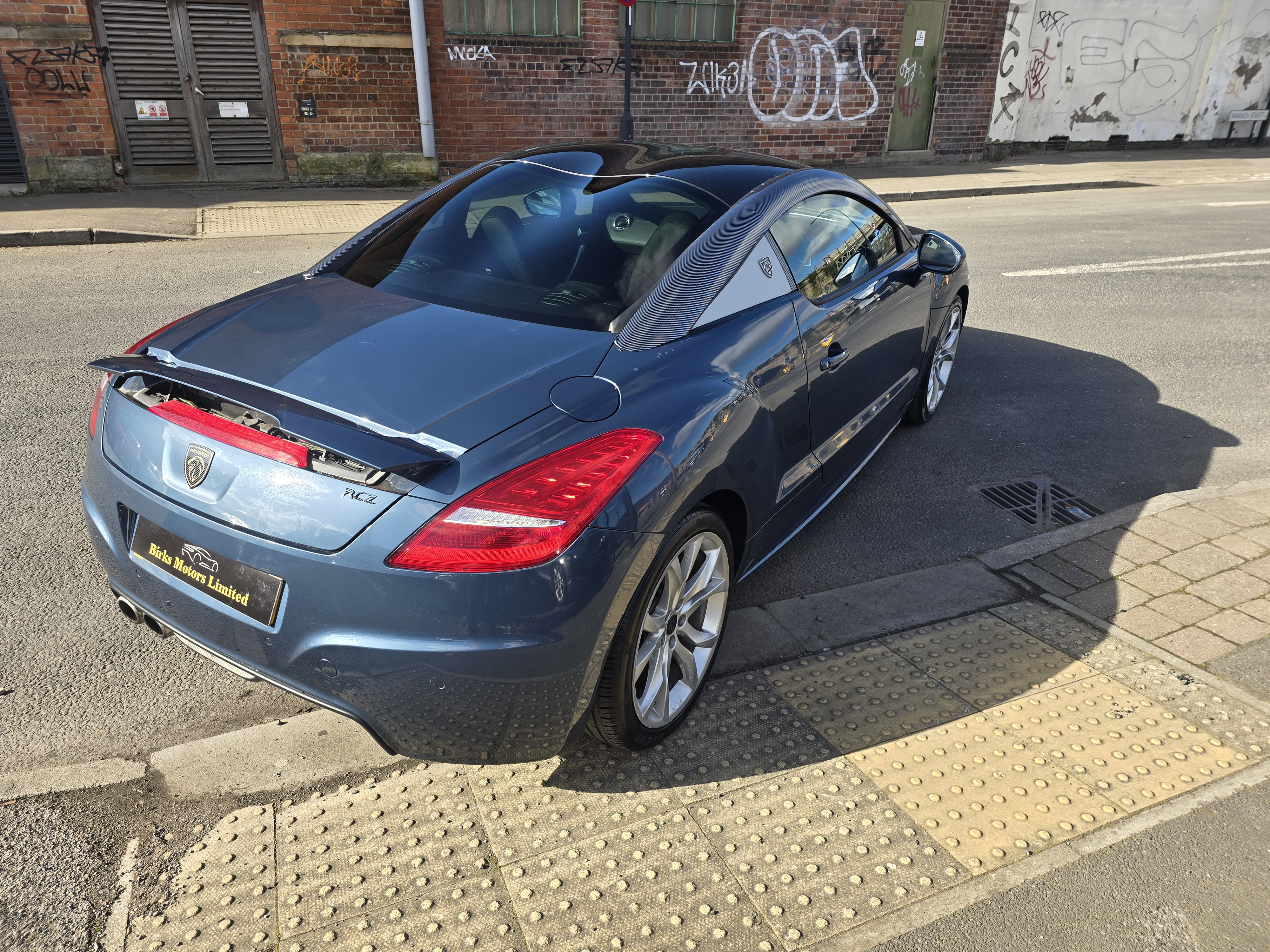 Peugeot RCZ - Image 16
